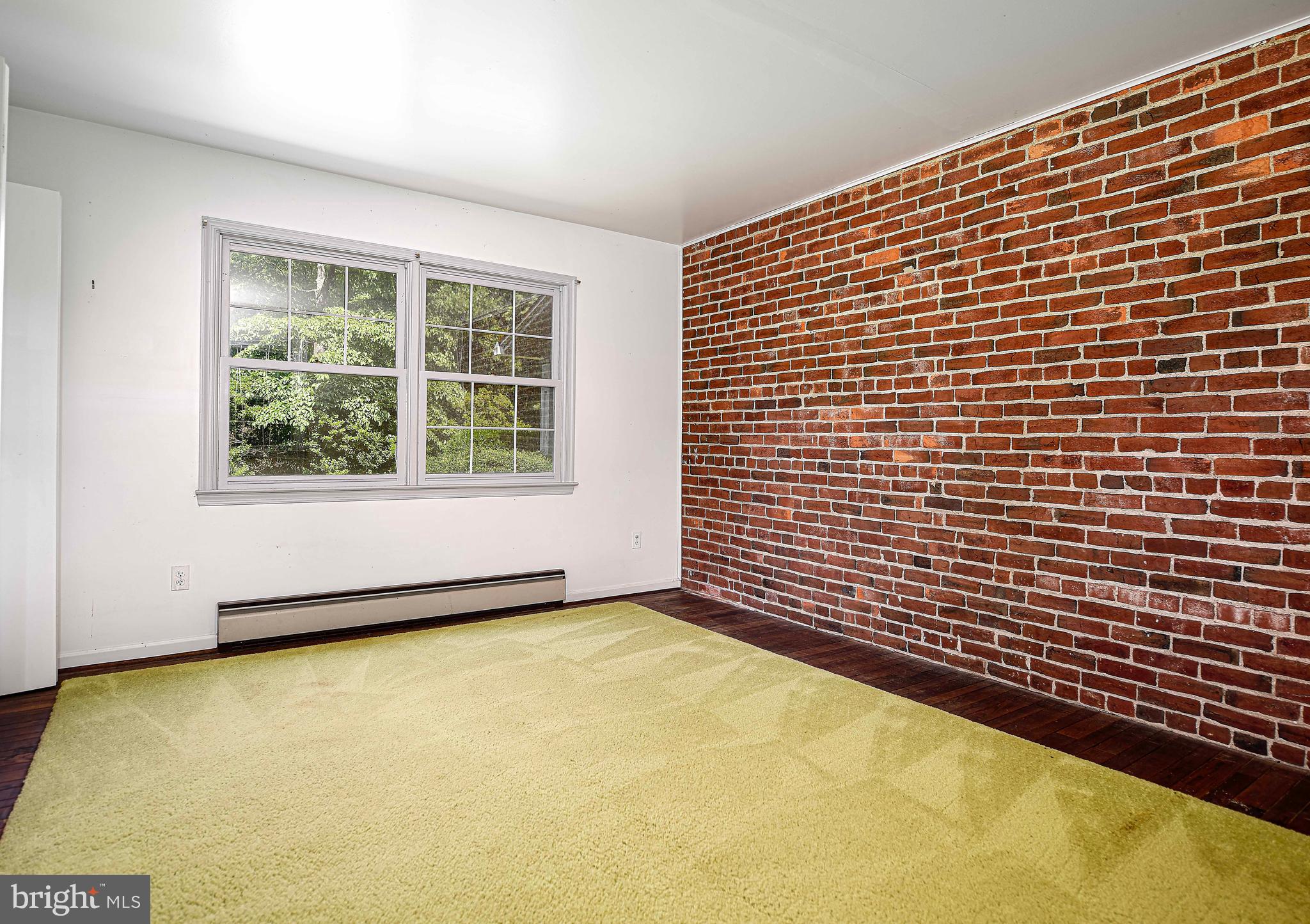 FOREST HILL - Residential