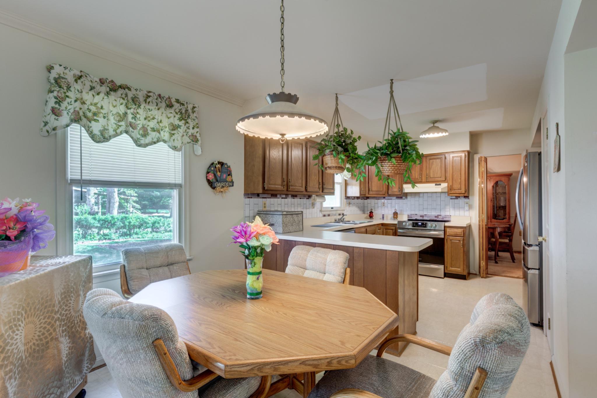 OKLAHOMA ESTATES - Residential