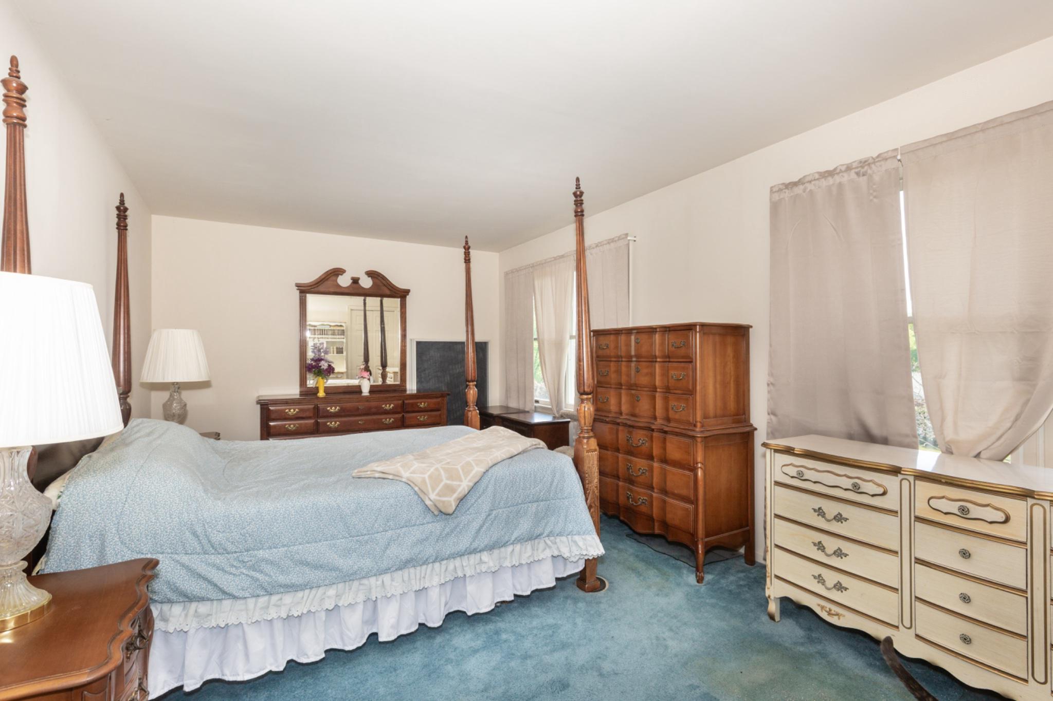 OKLAHOMA ESTATES - Residential