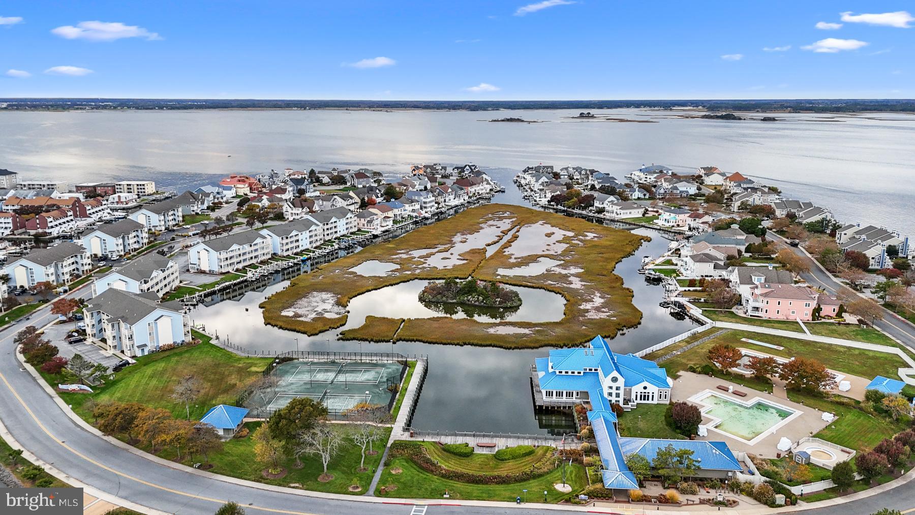 HERON HARBOUR - Residential