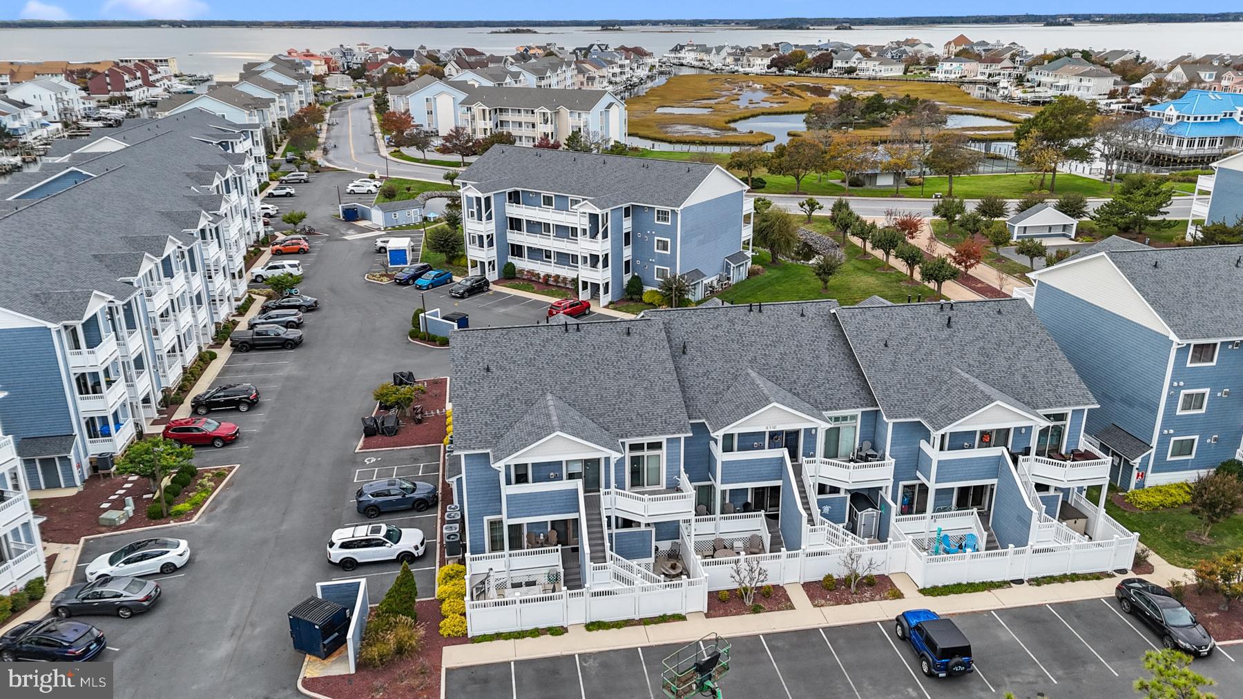 HERON HARBOUR - Residential