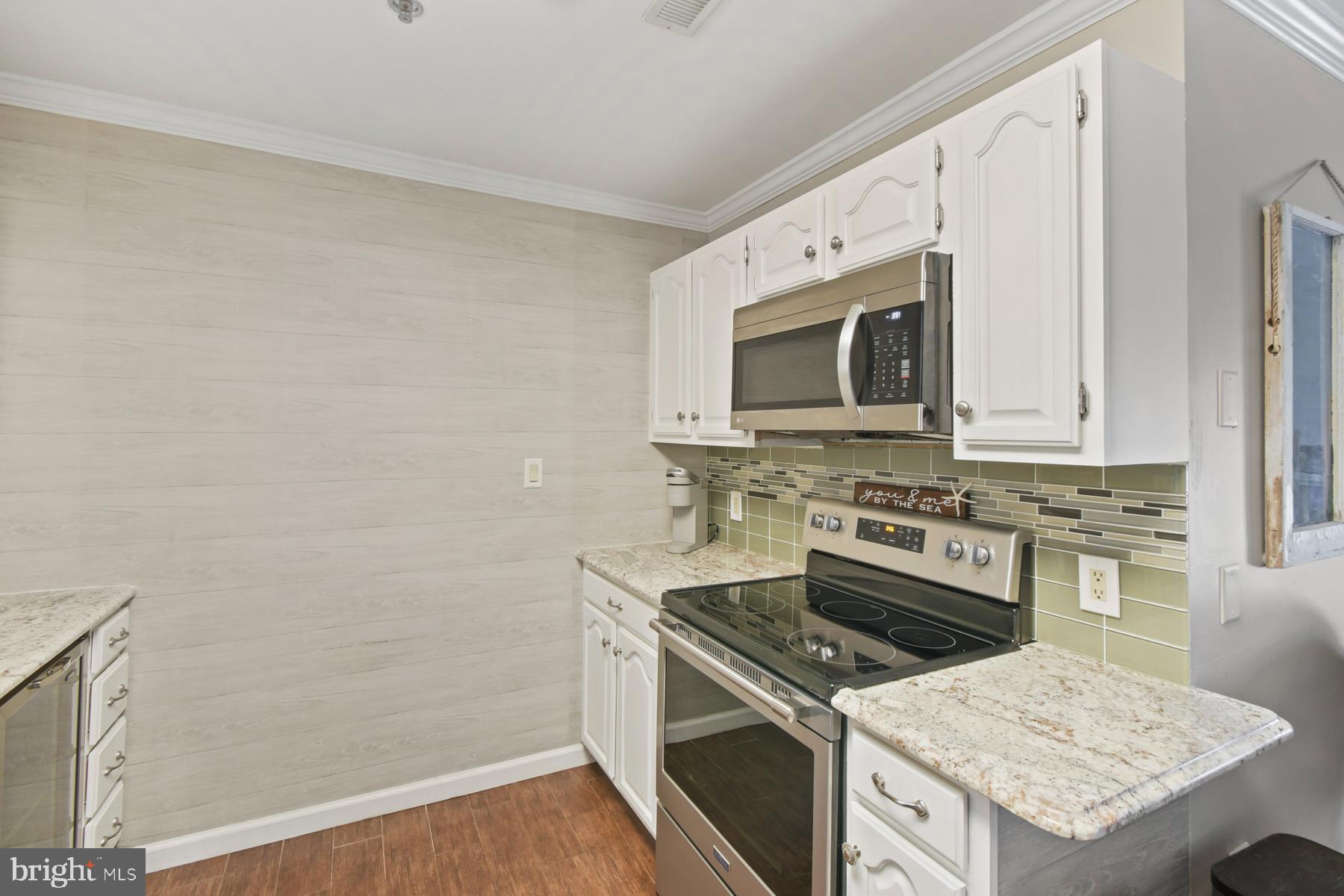 HERON HARBOUR - Residential