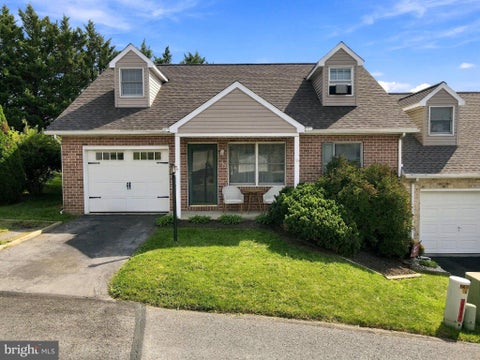 Photo of 155 Ash Spring Court, WAYNESBORO, PA 17268 (MLS # PAFL2038108)