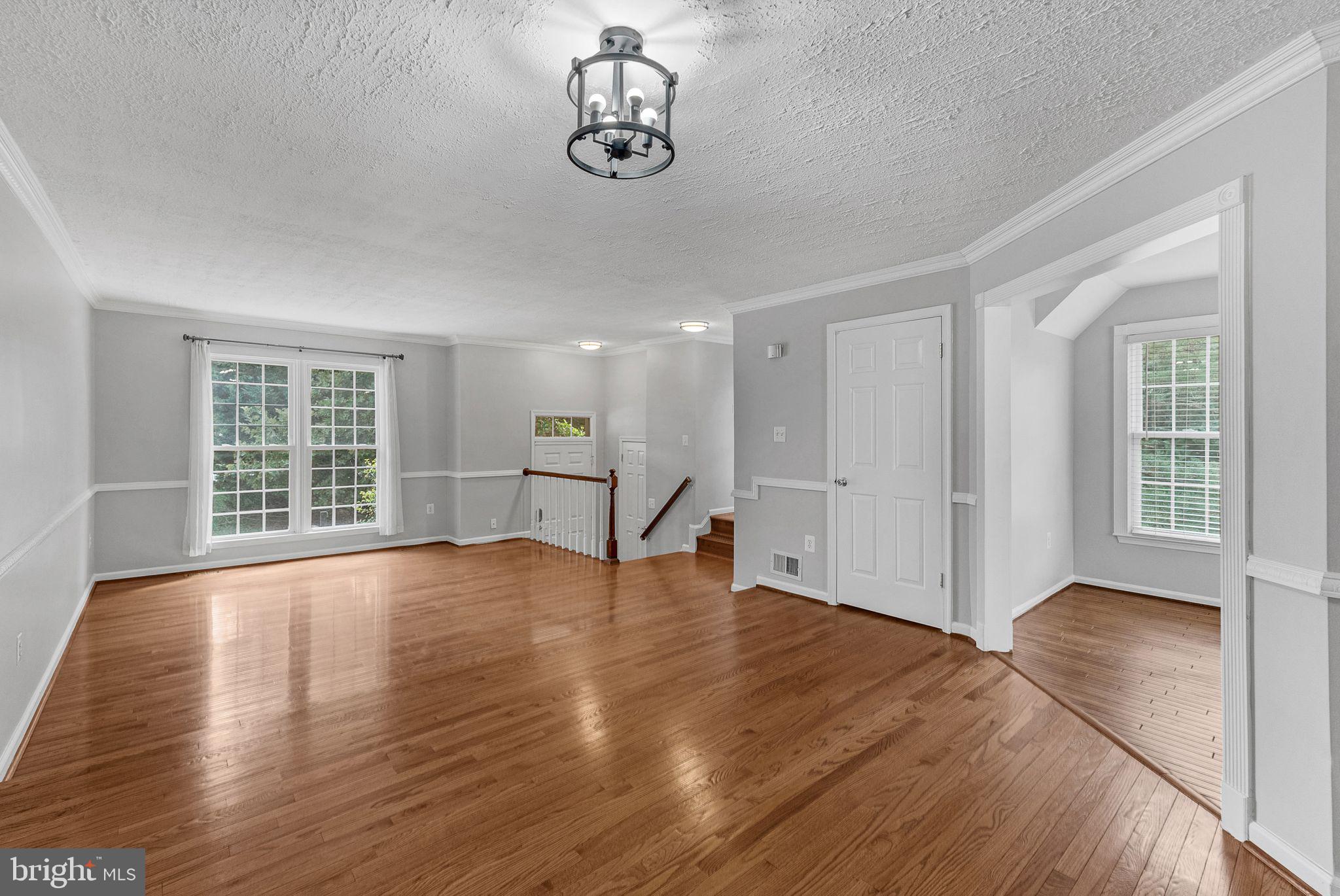 FAIR WOODS - Residential