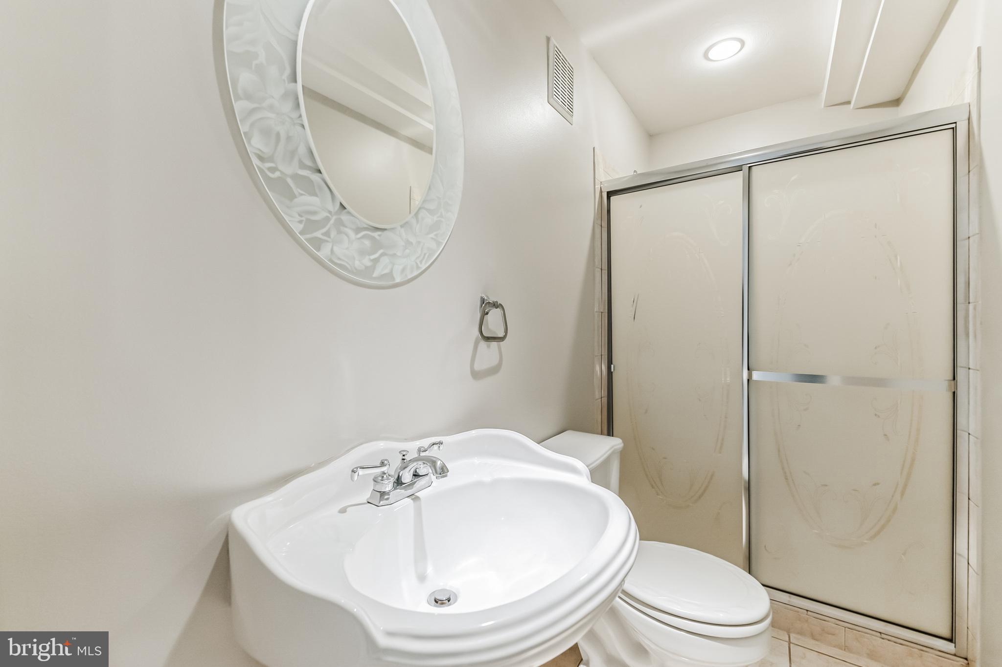 FAIR WOODS - Residential