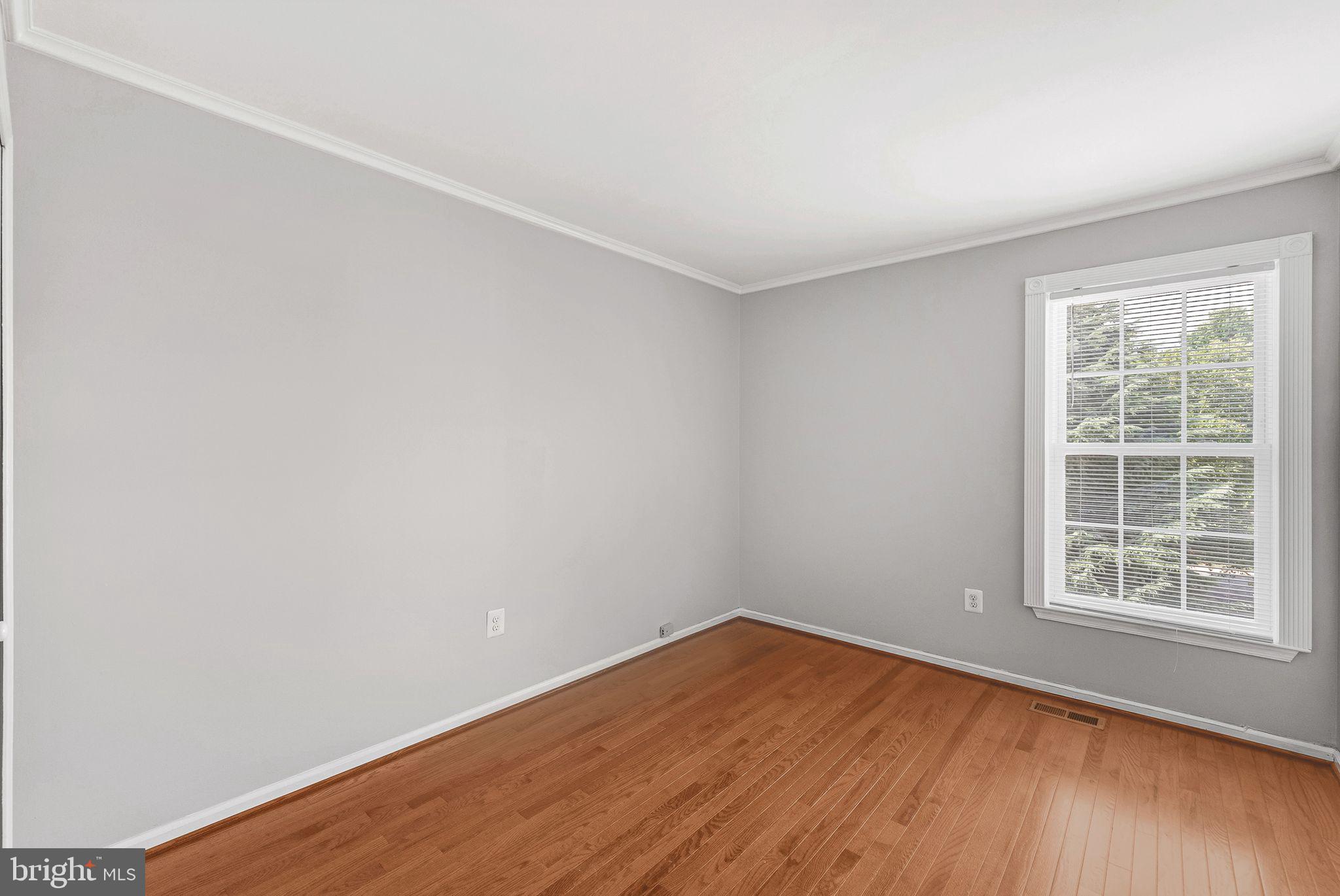 FAIR WOODS - Residential