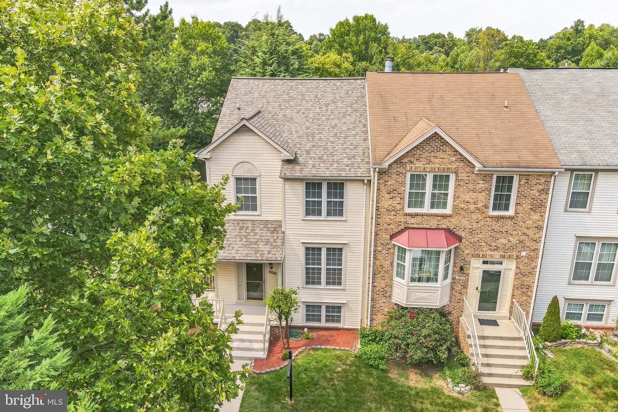 FAIR WOODS - Residential