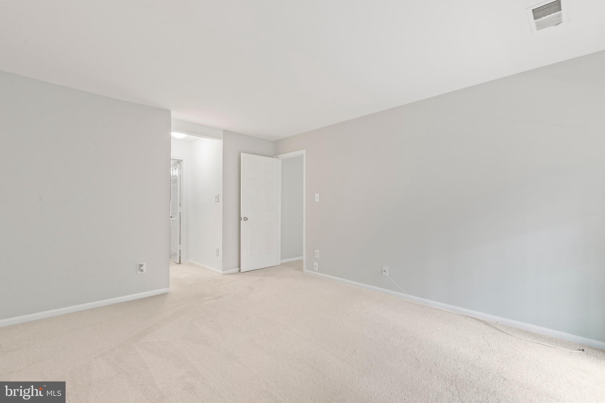 BRISTOL HOUSE - Residential