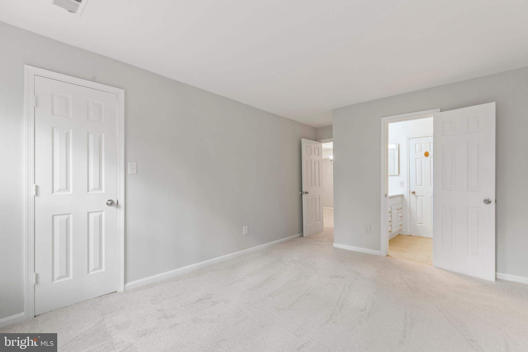 BRISTOL HOUSE - Residential