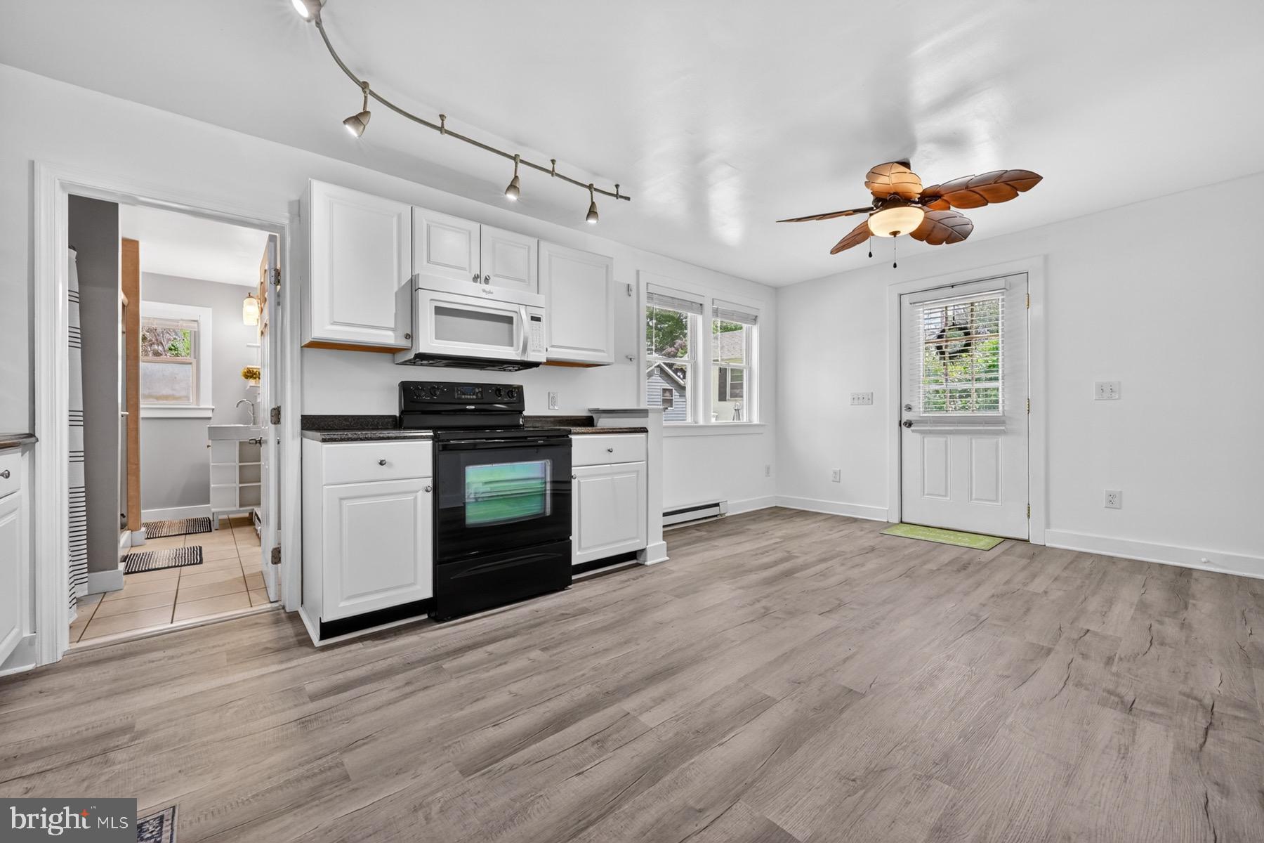 CYPRESS CREEK - Residential