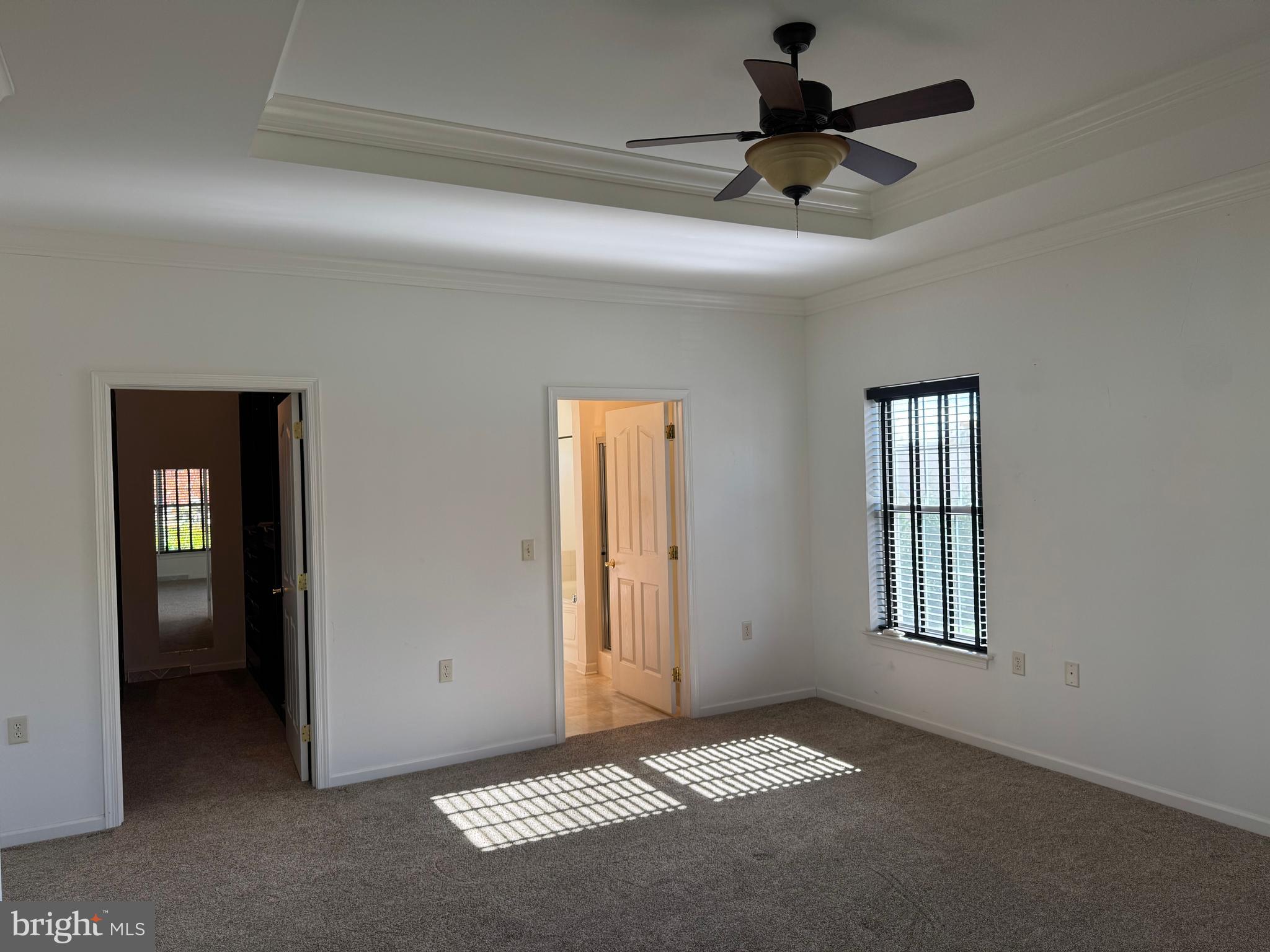 SUTHERLAND AT WOODS EDGE - Residential