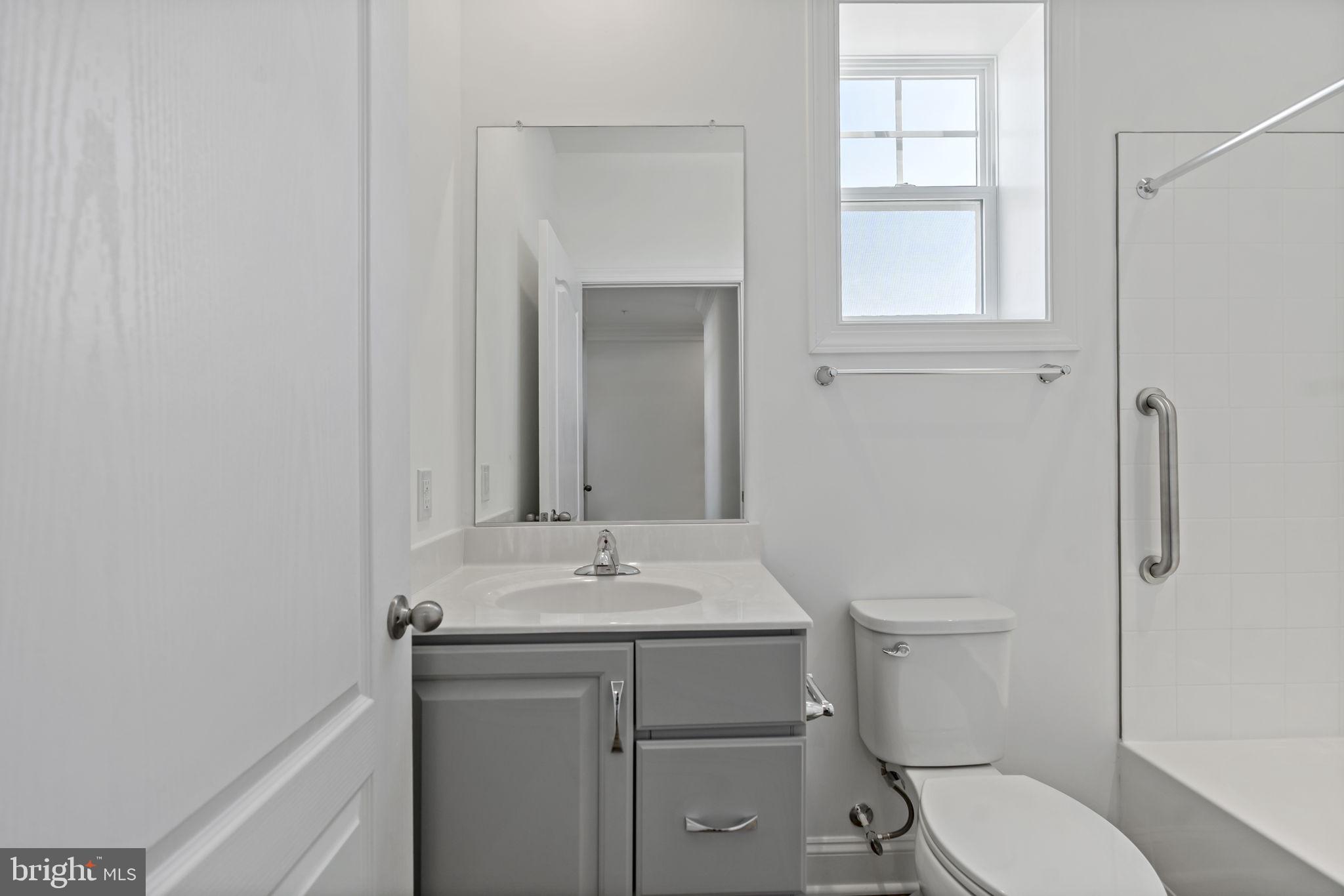 ROSEHILL MANOR - Residential