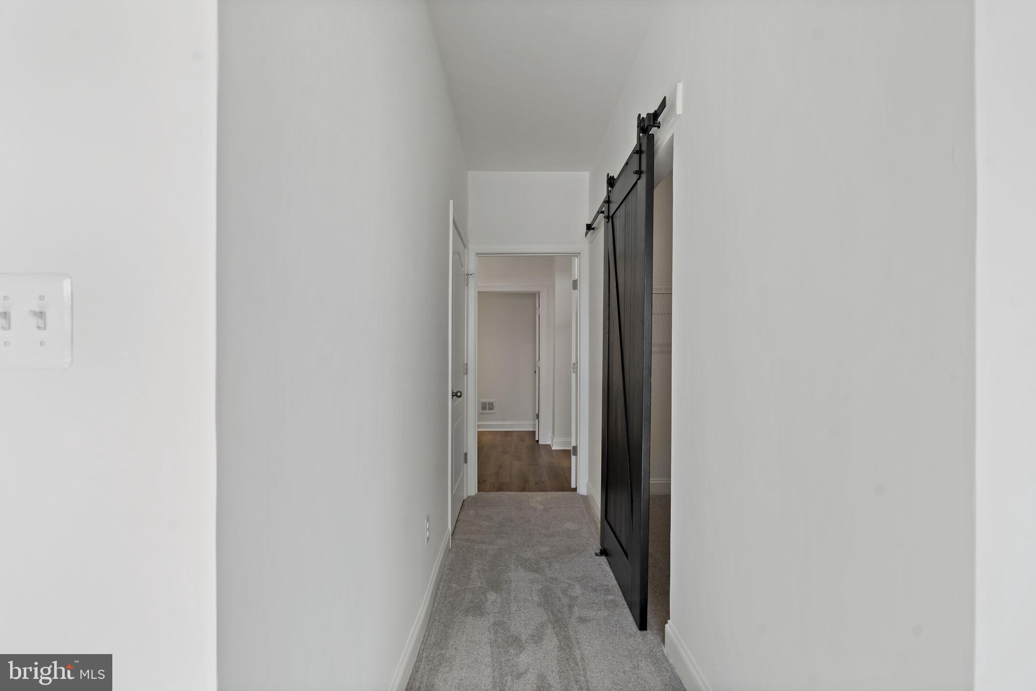 ROSEHILL MANOR - Residential