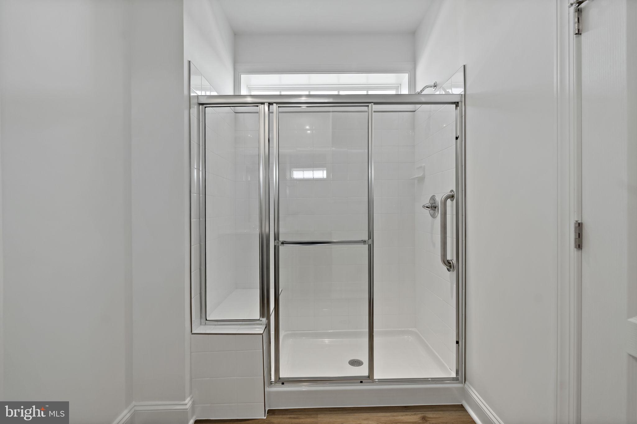 ROSEHILL MANOR - Residential