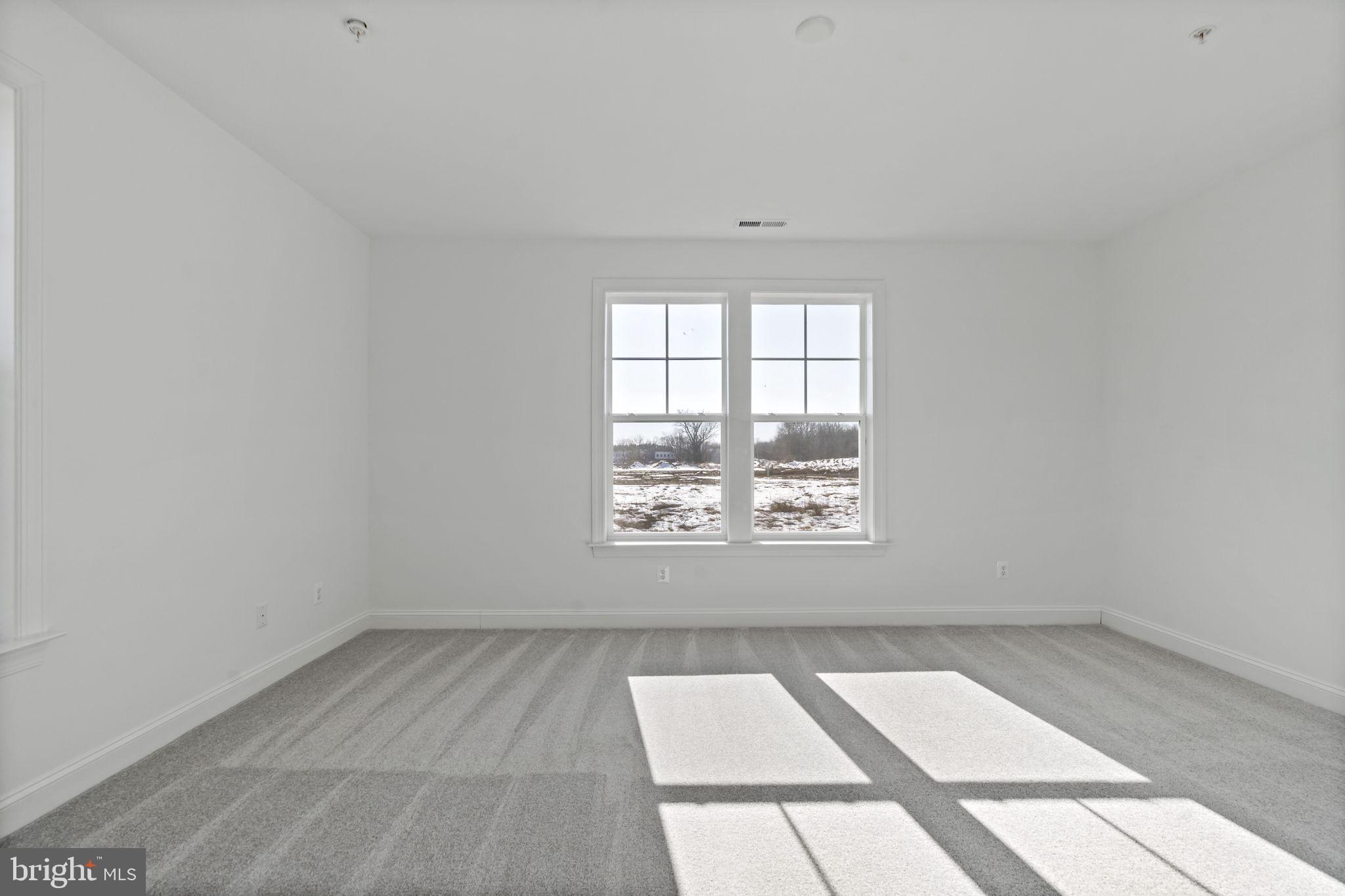 ROSEHILL MANOR - Residential