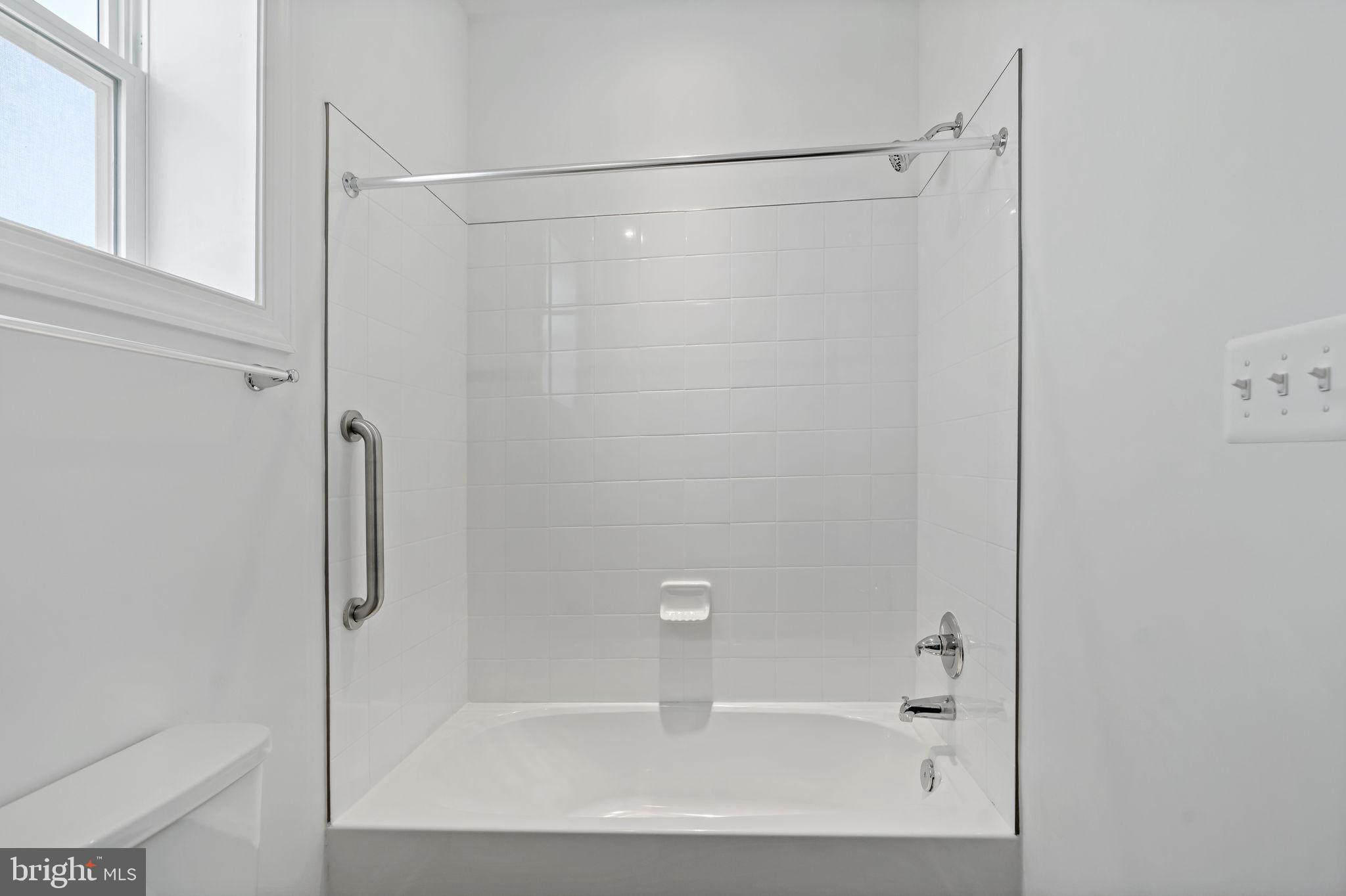 ROSEHILL MANOR - Residential