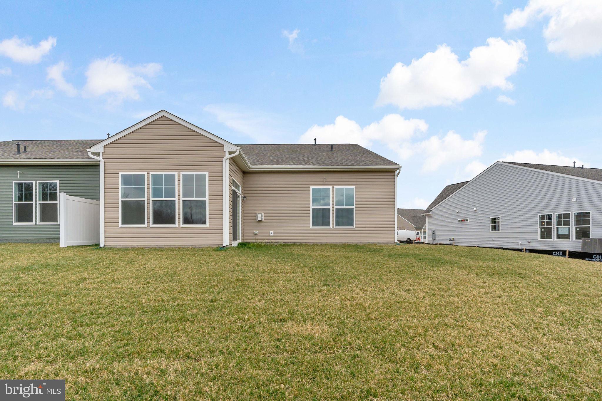 ROSEHILL MANOR - Residential