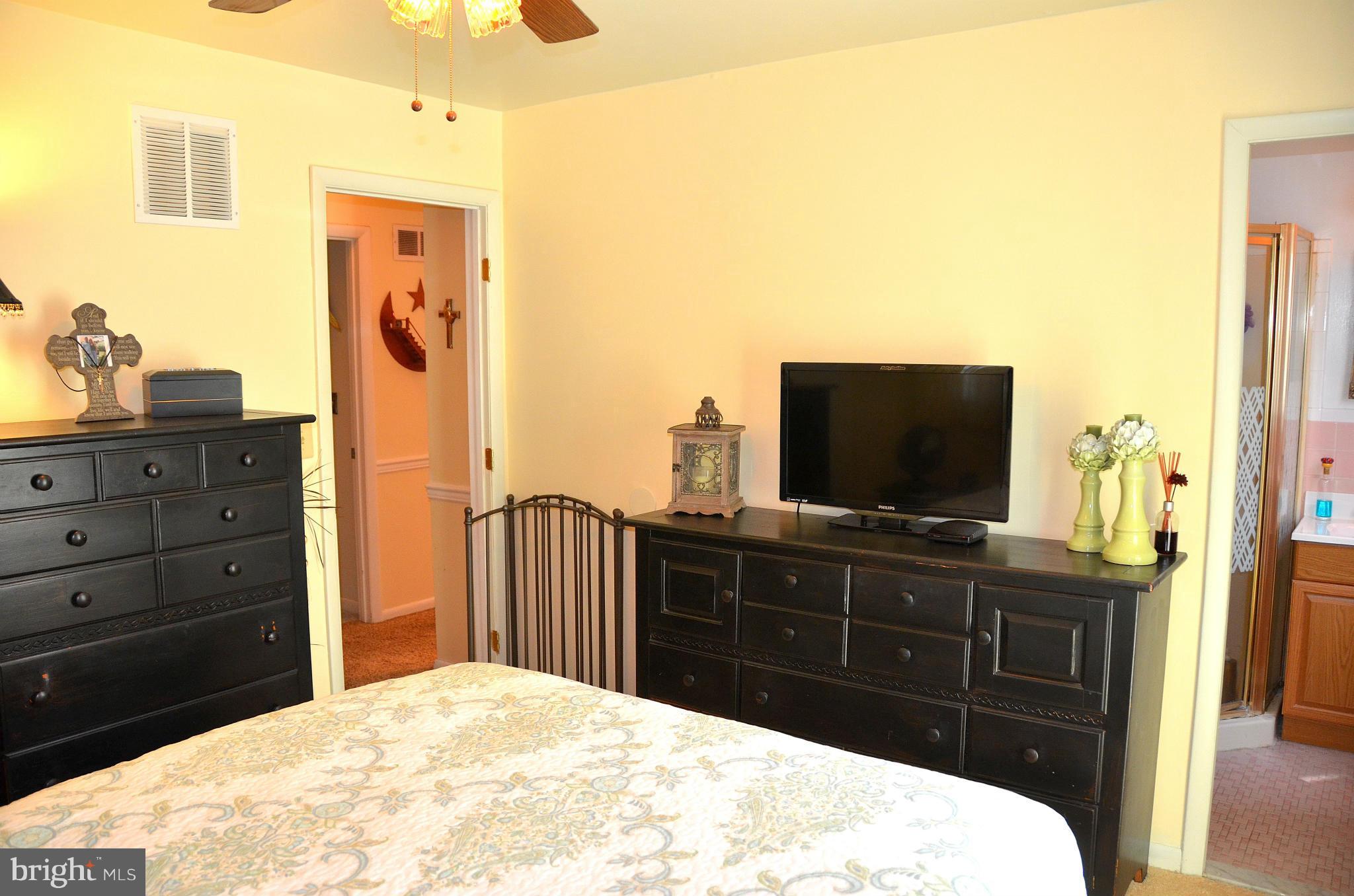 RIVA FARMS - Residential