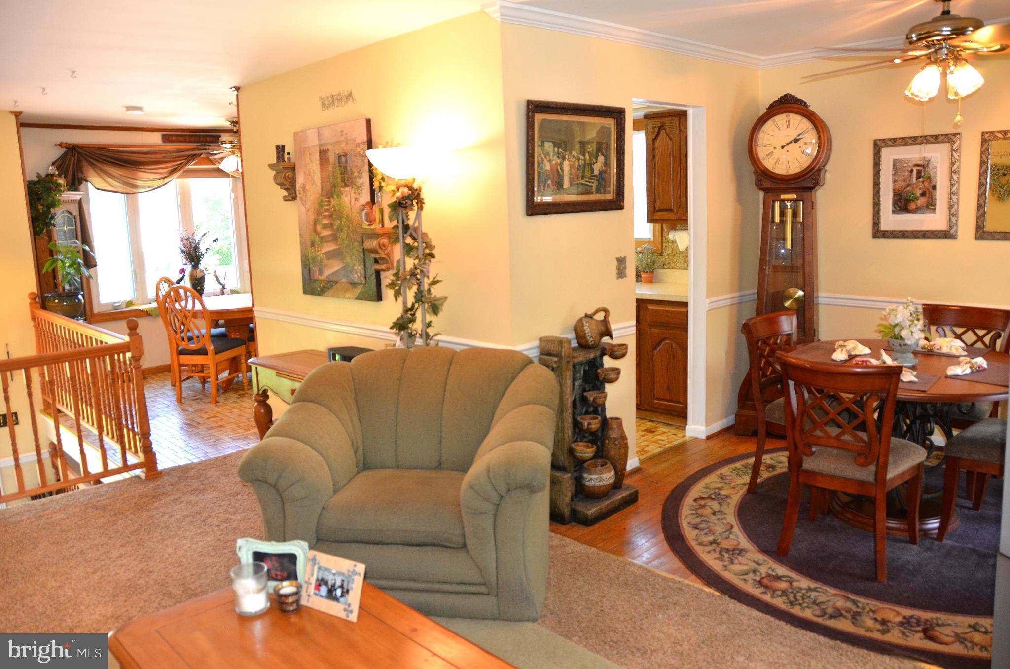 RIVA FARMS - Residential