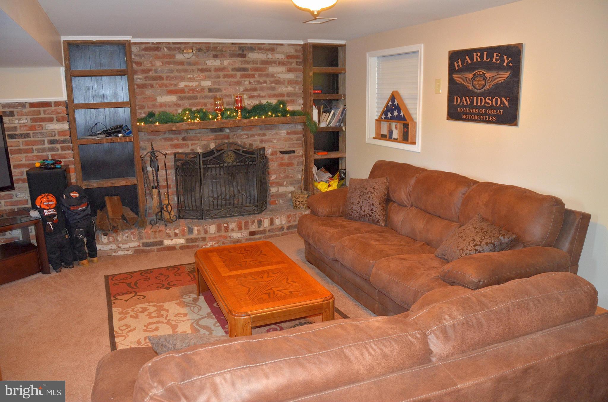 RIVA FARMS - Residential