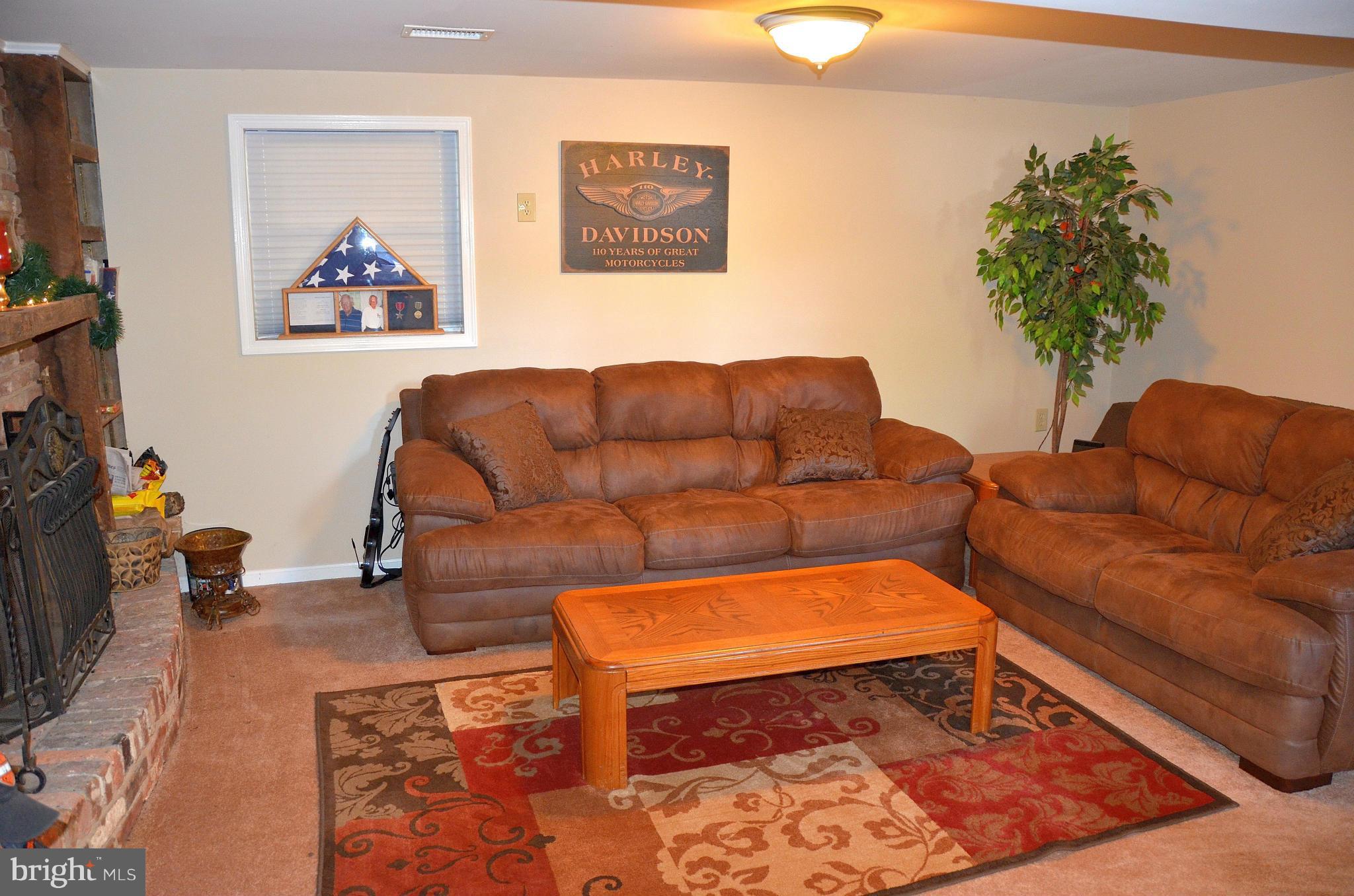 RIVA FARMS - Residential