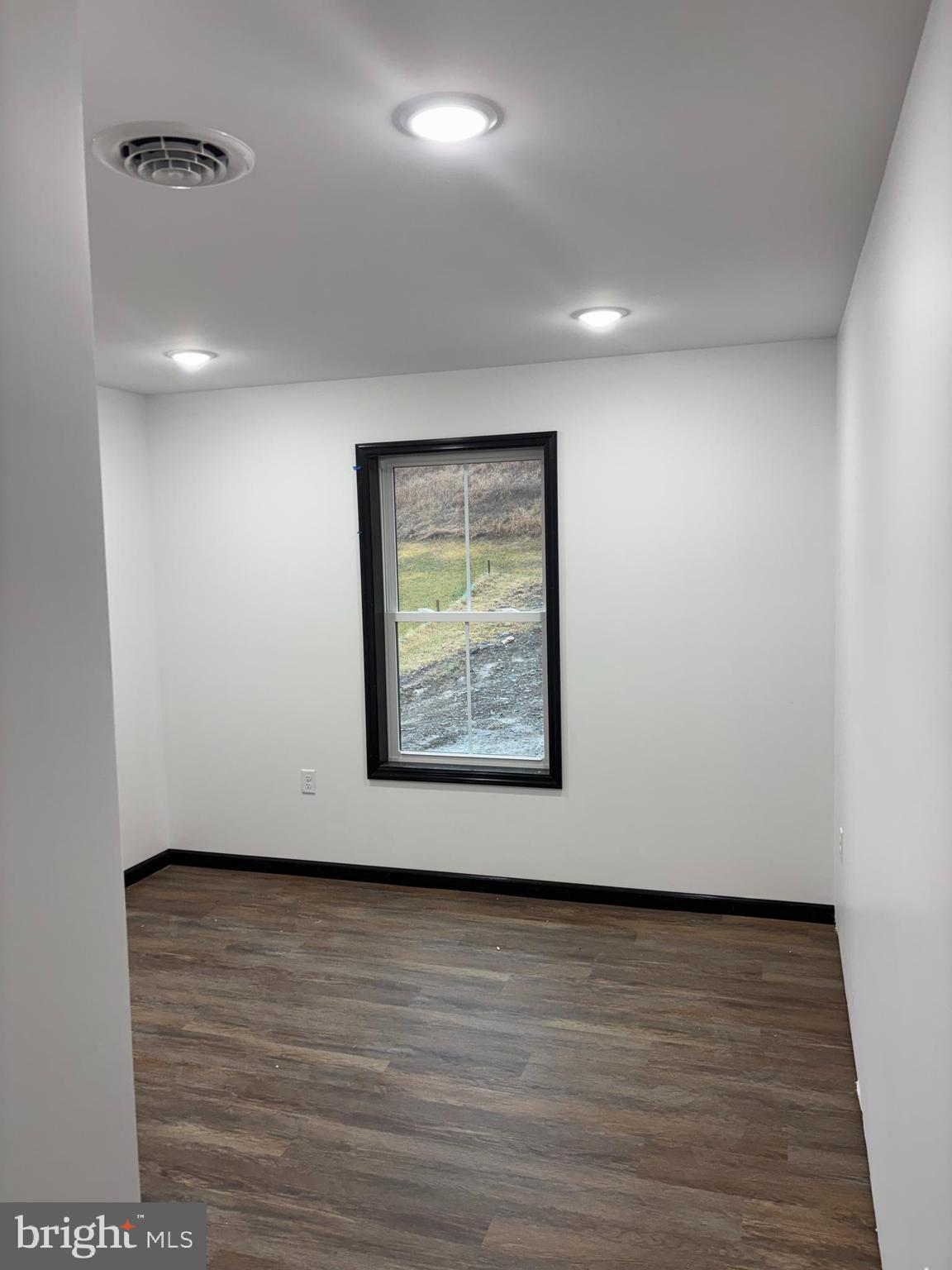 HAMILTON TWP - Residential