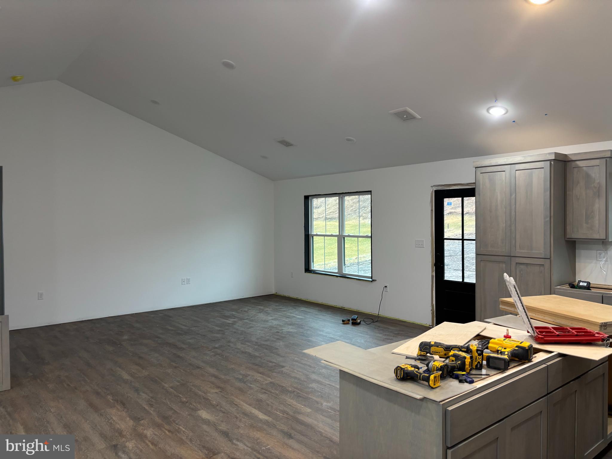 HAMILTON TWP - Residential