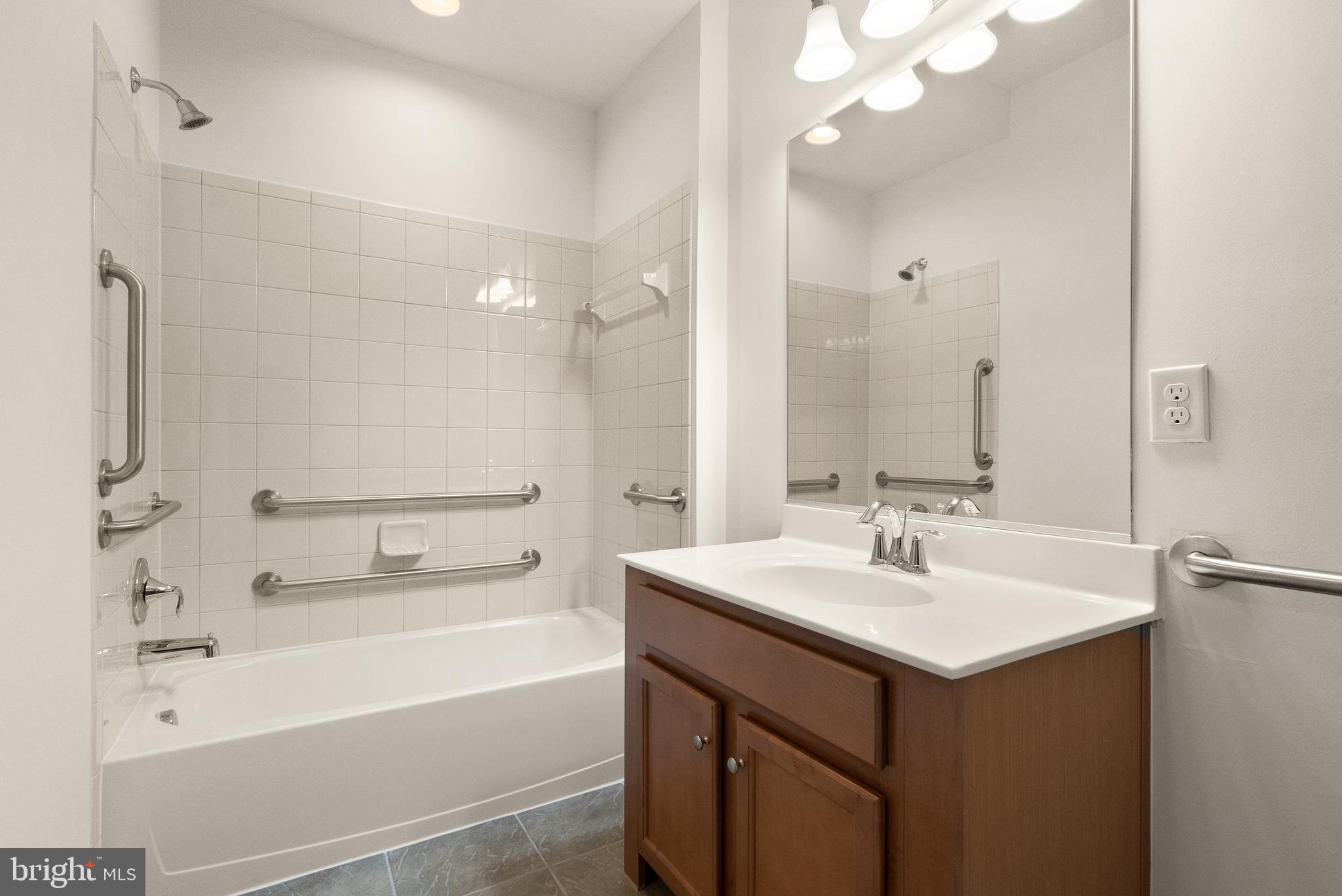 THE GATHERINGS - Residential