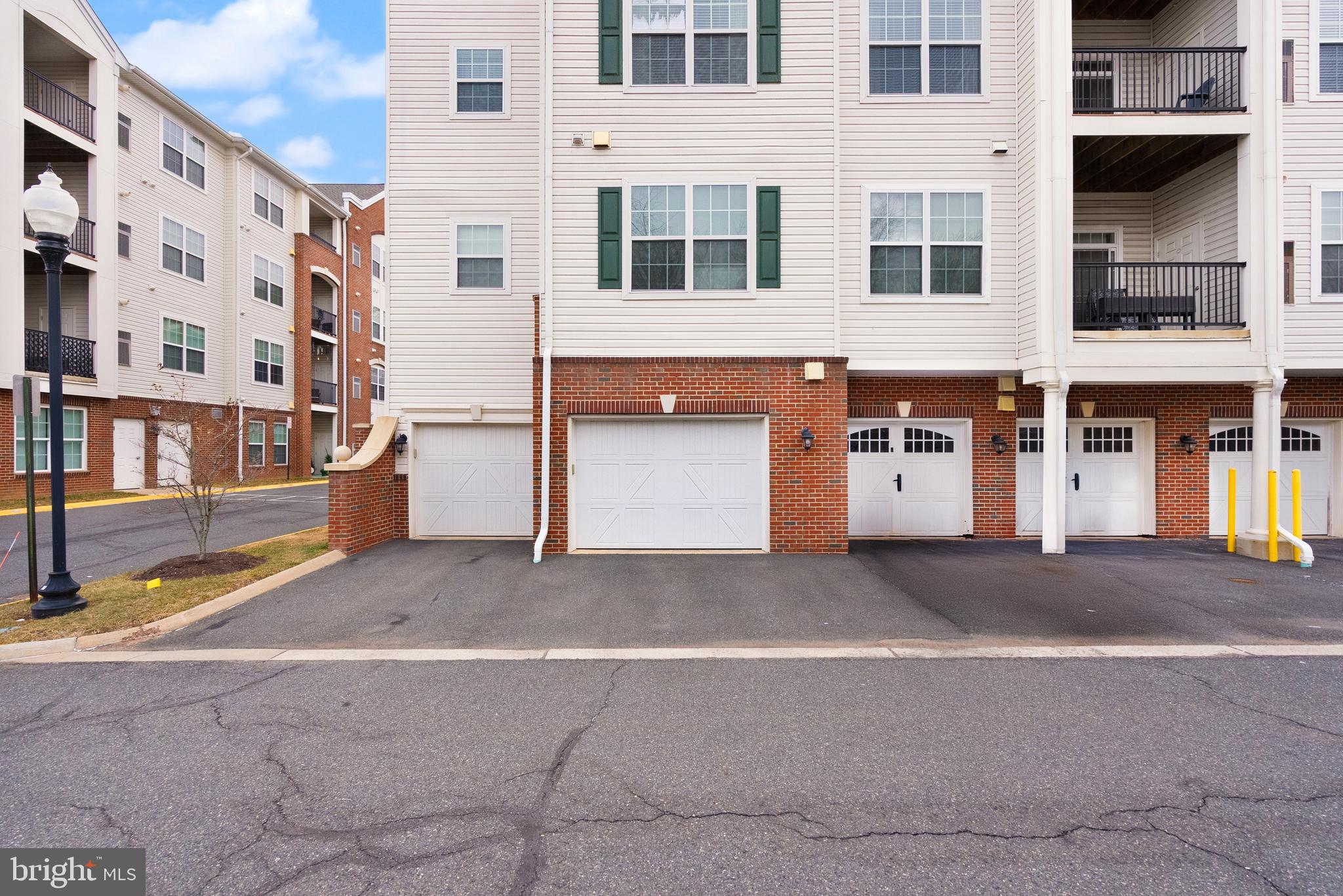 THE GATHERINGS - Residential