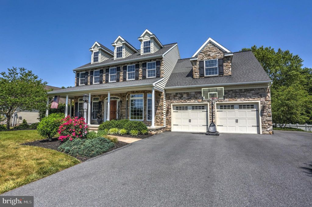 Photo of 160 PLEASANT VALLEY RD, EAST EARL, PA 17519 (MLS # PALA2035802)