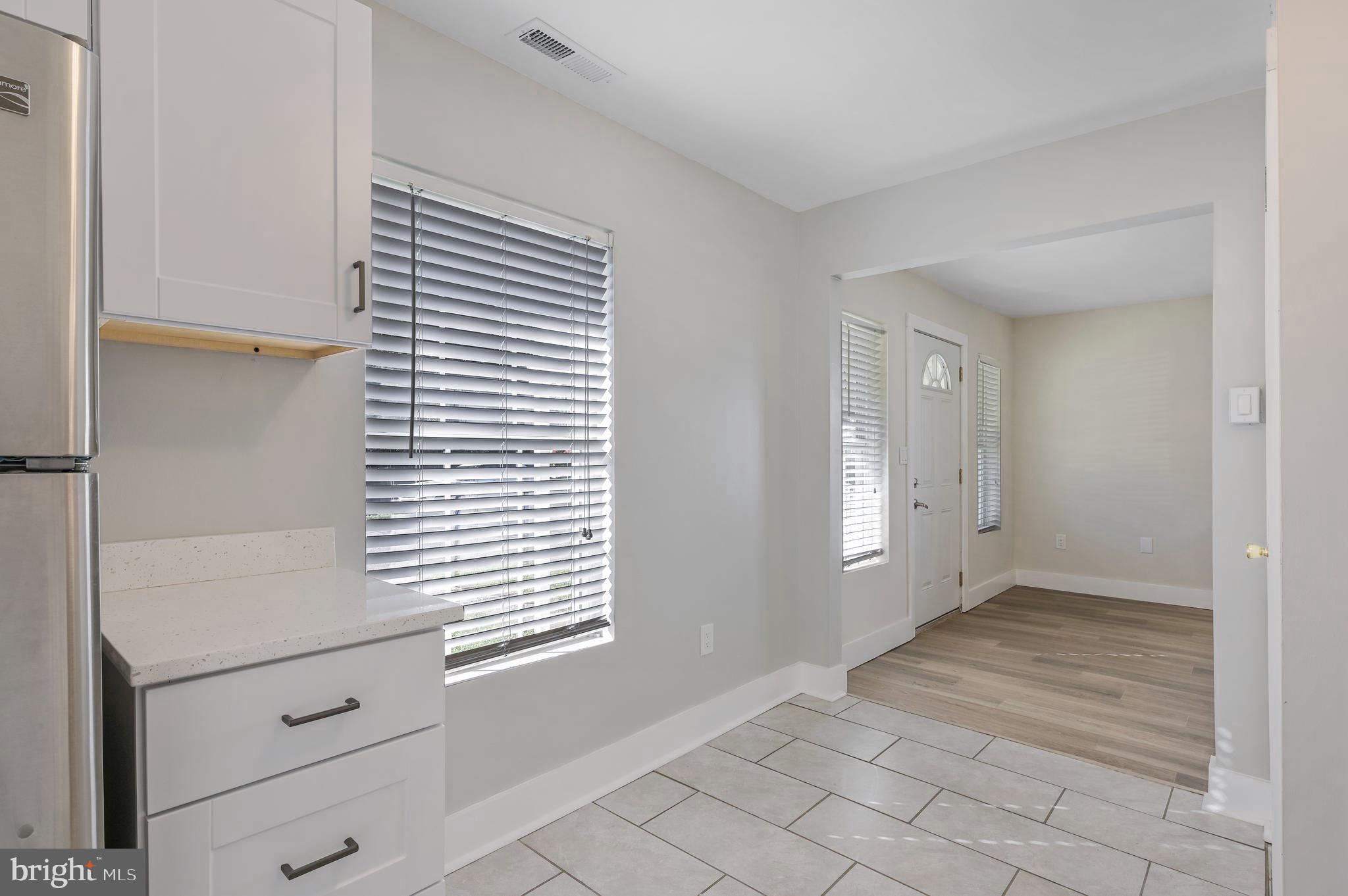 SELBY ON THE BAY - Residential