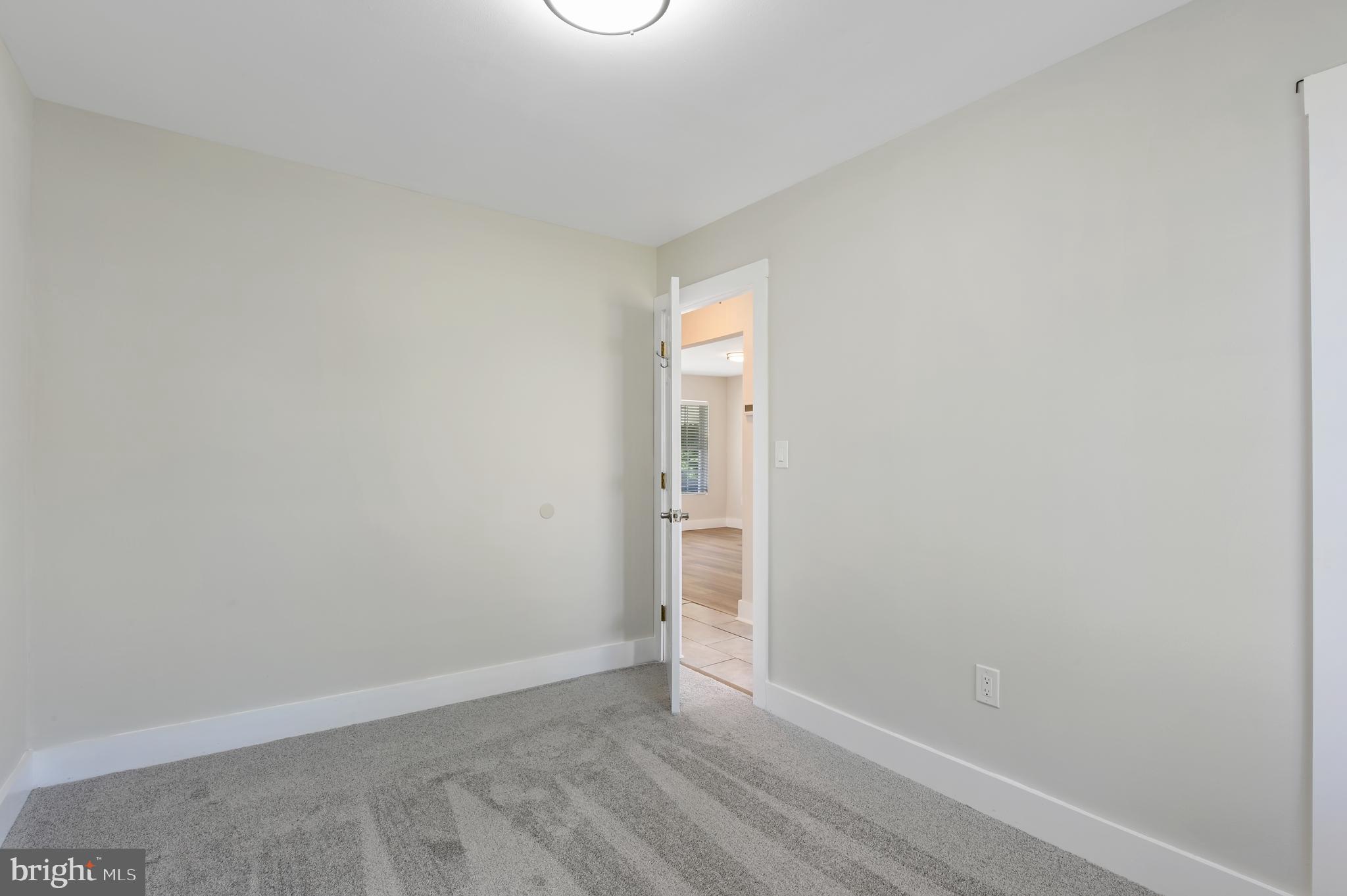 SELBY ON THE BAY - Residential