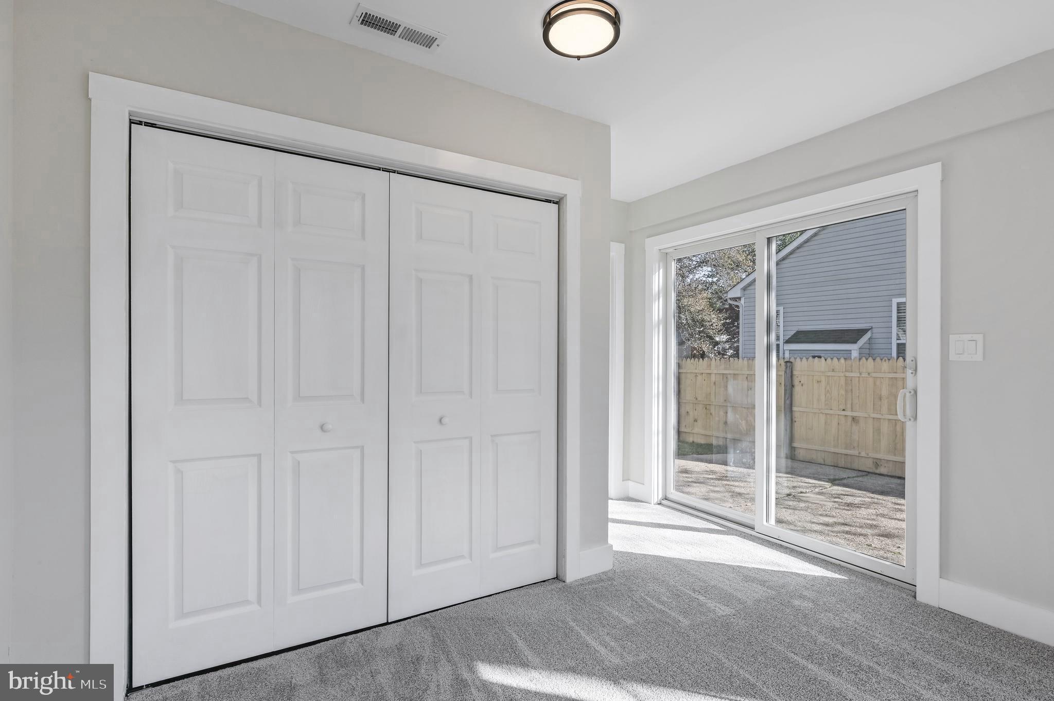 SELBY ON THE BAY - Residential