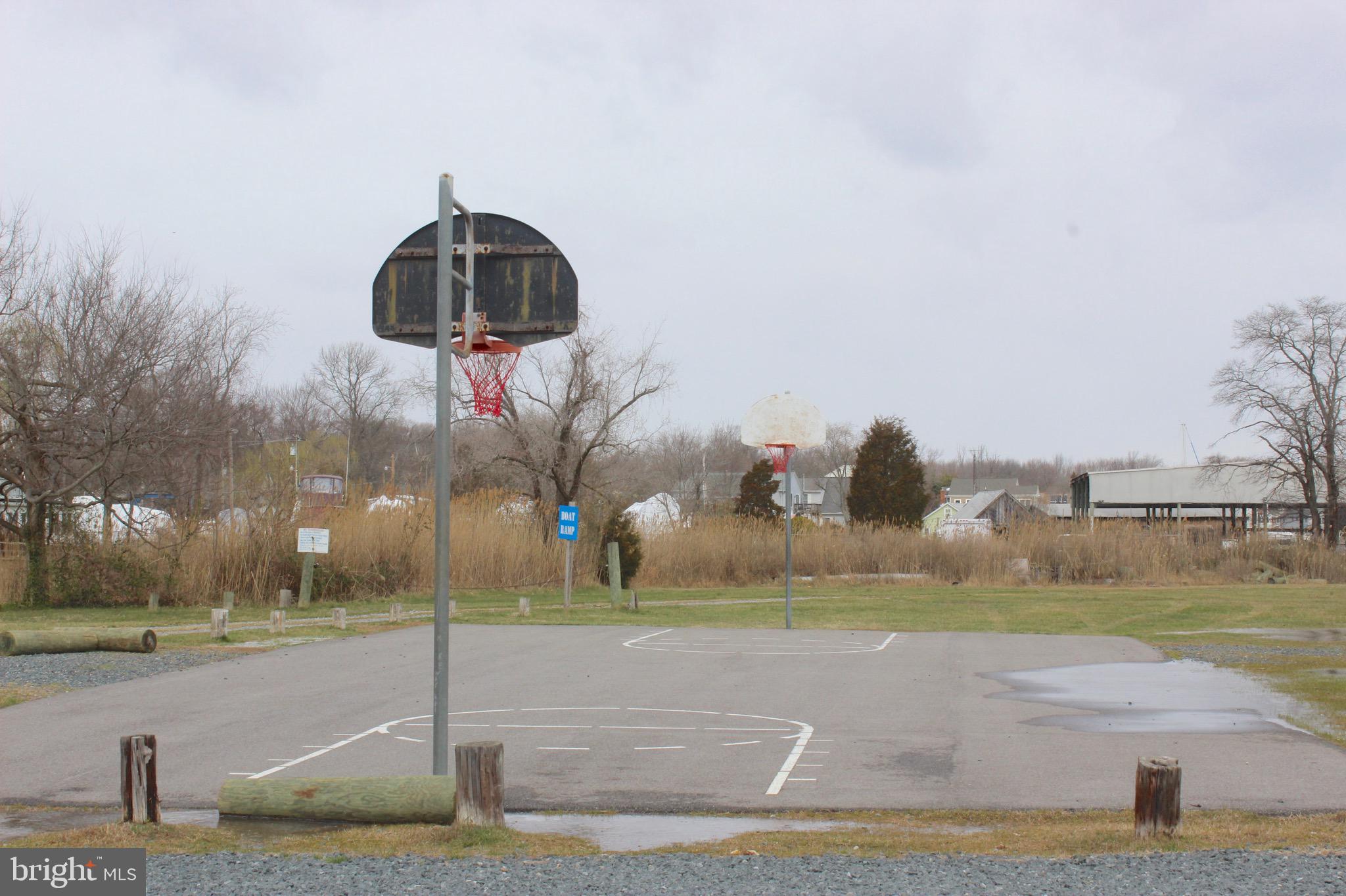SELBY ON THE BAY - Residential