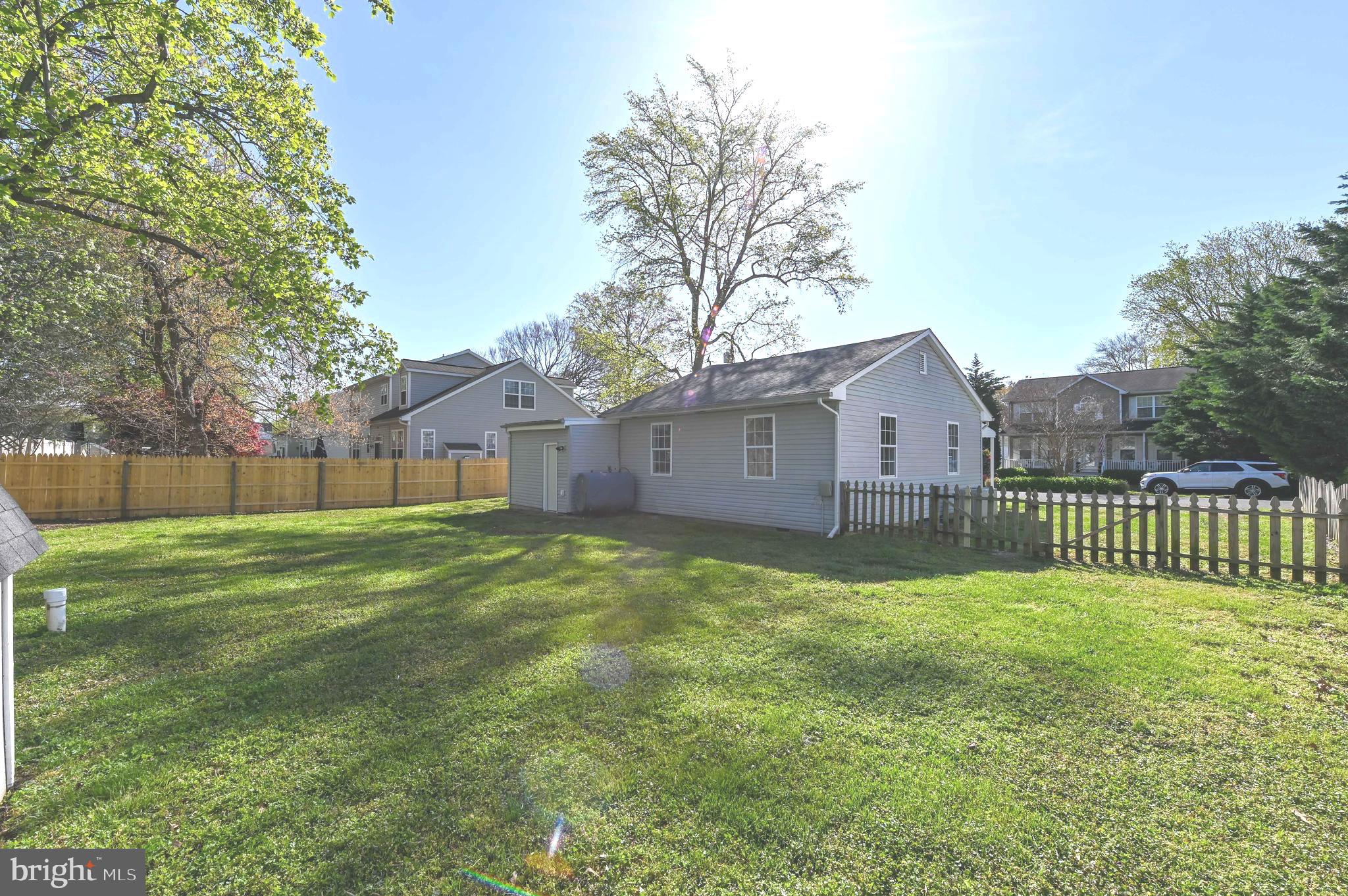 SELBY ON THE BAY - Residential