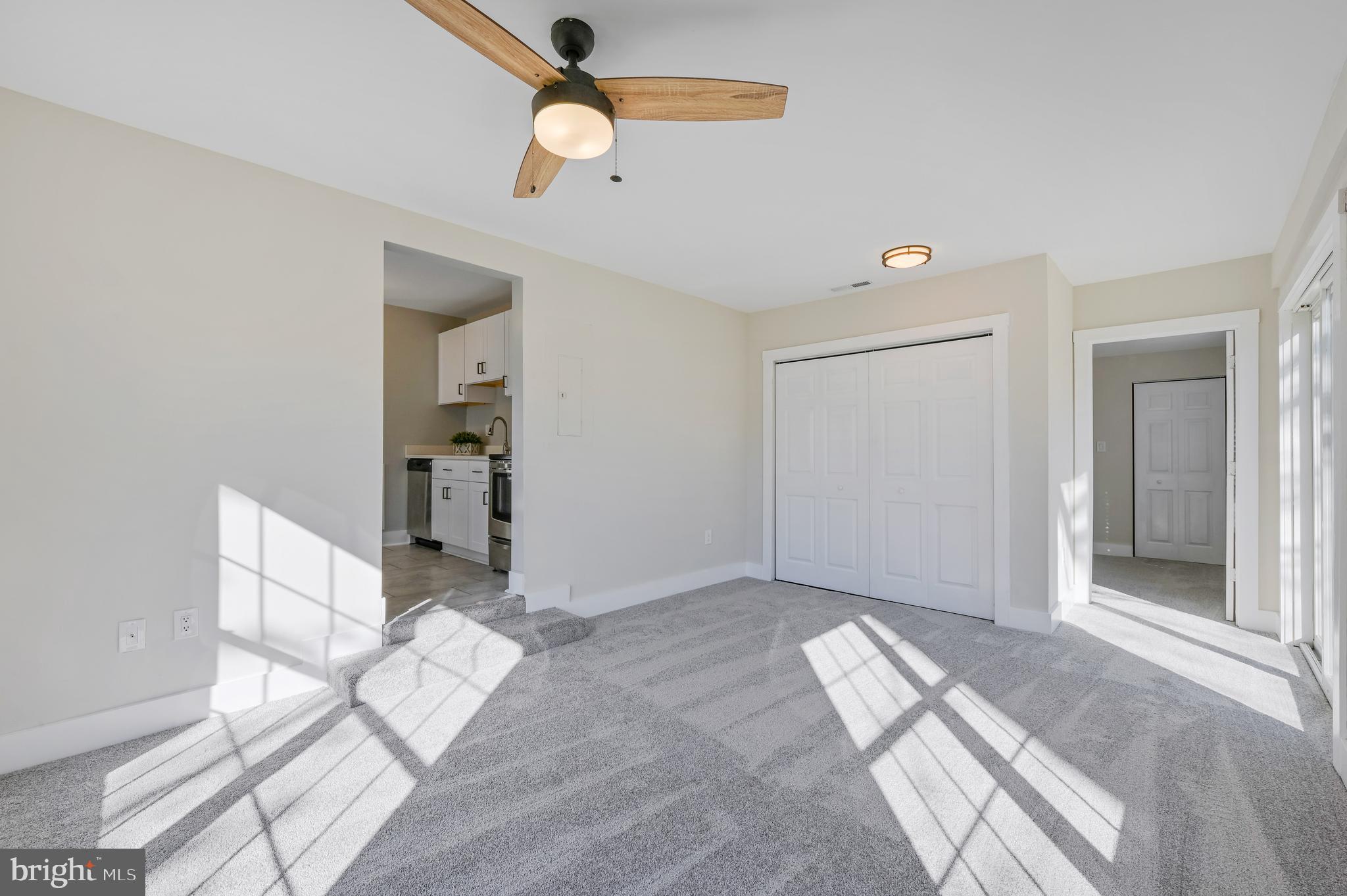 SELBY ON THE BAY - Residential