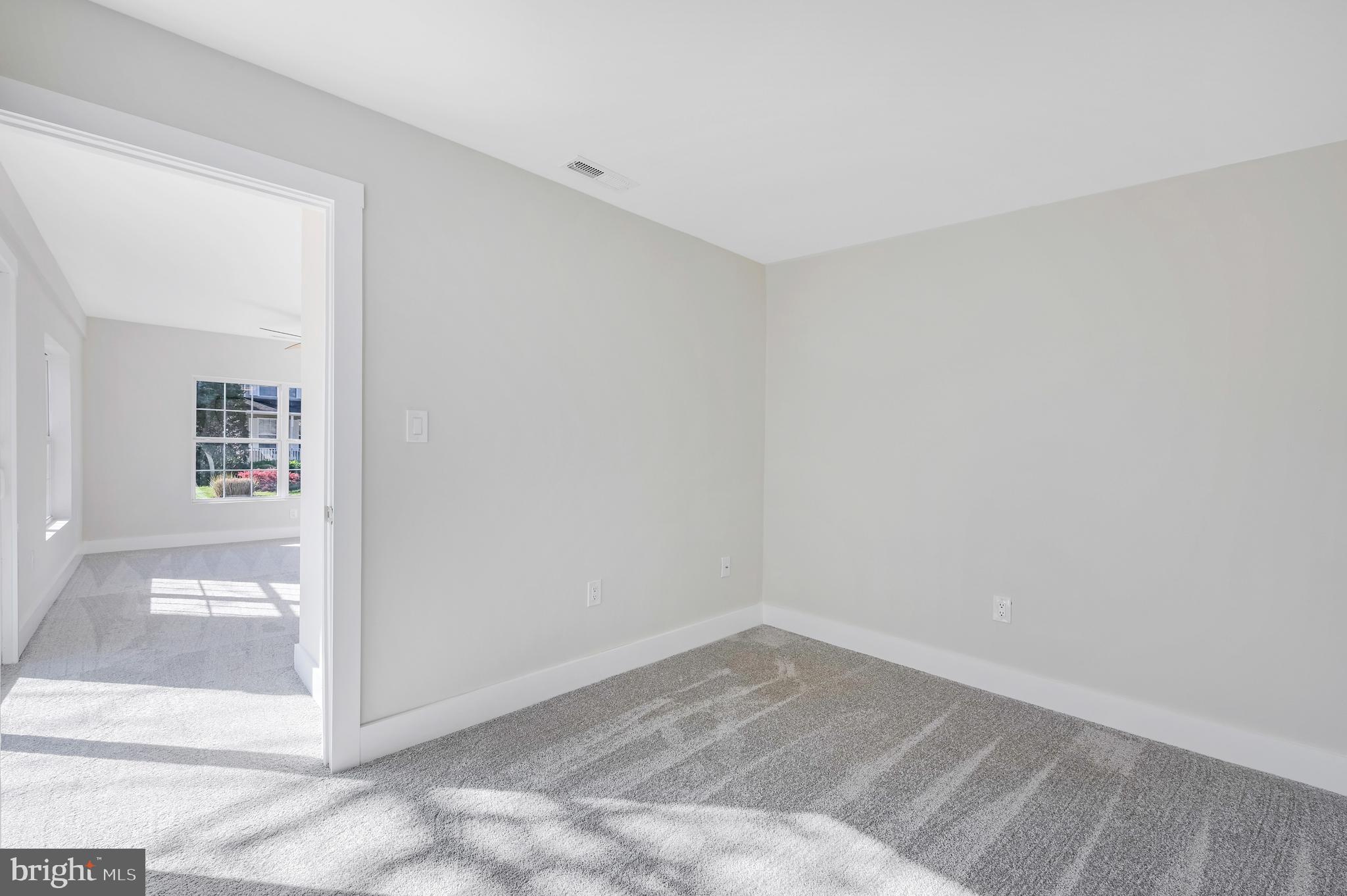 SELBY ON THE BAY - Residential