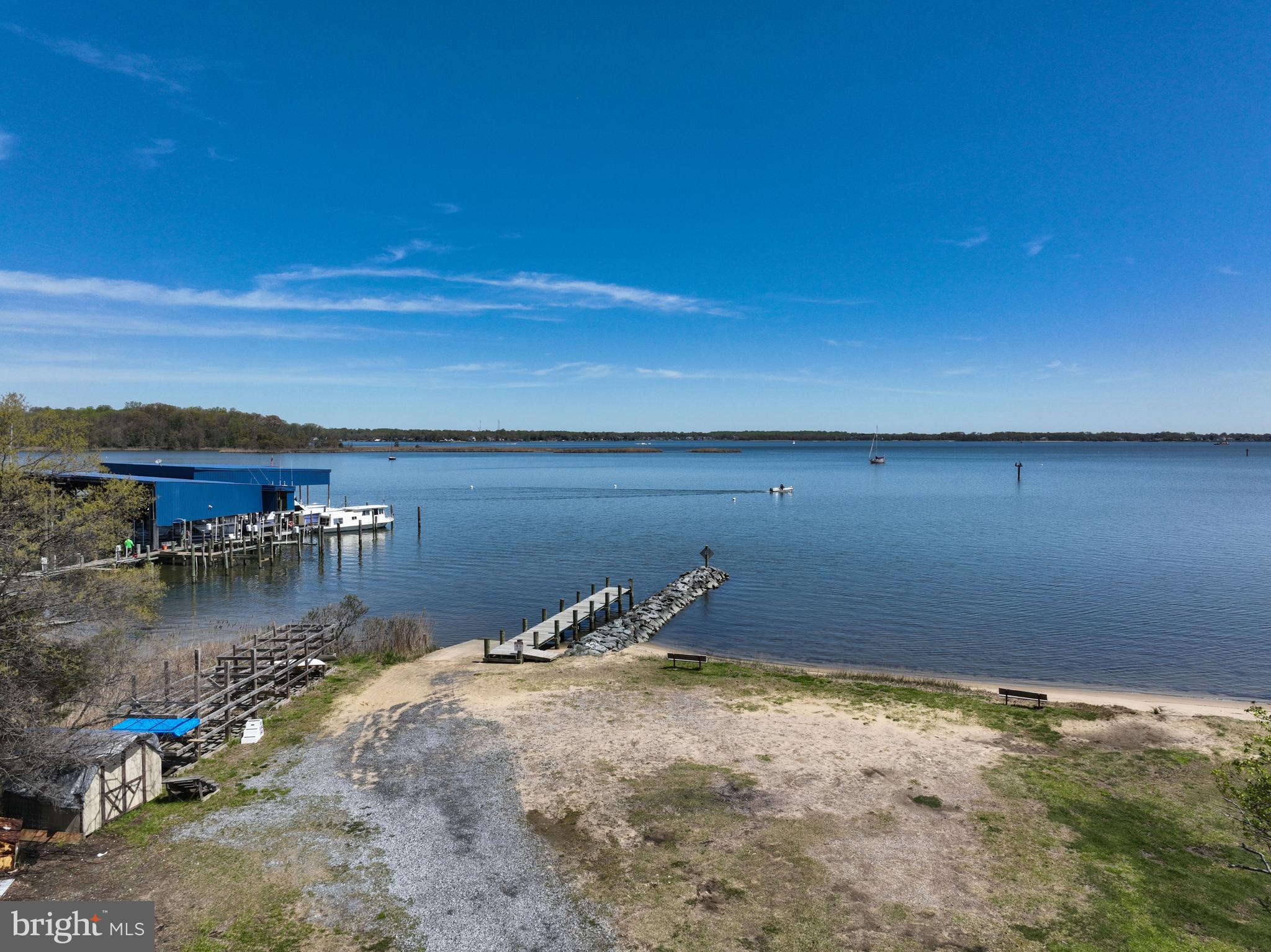 SELBY ON THE BAY - Residential