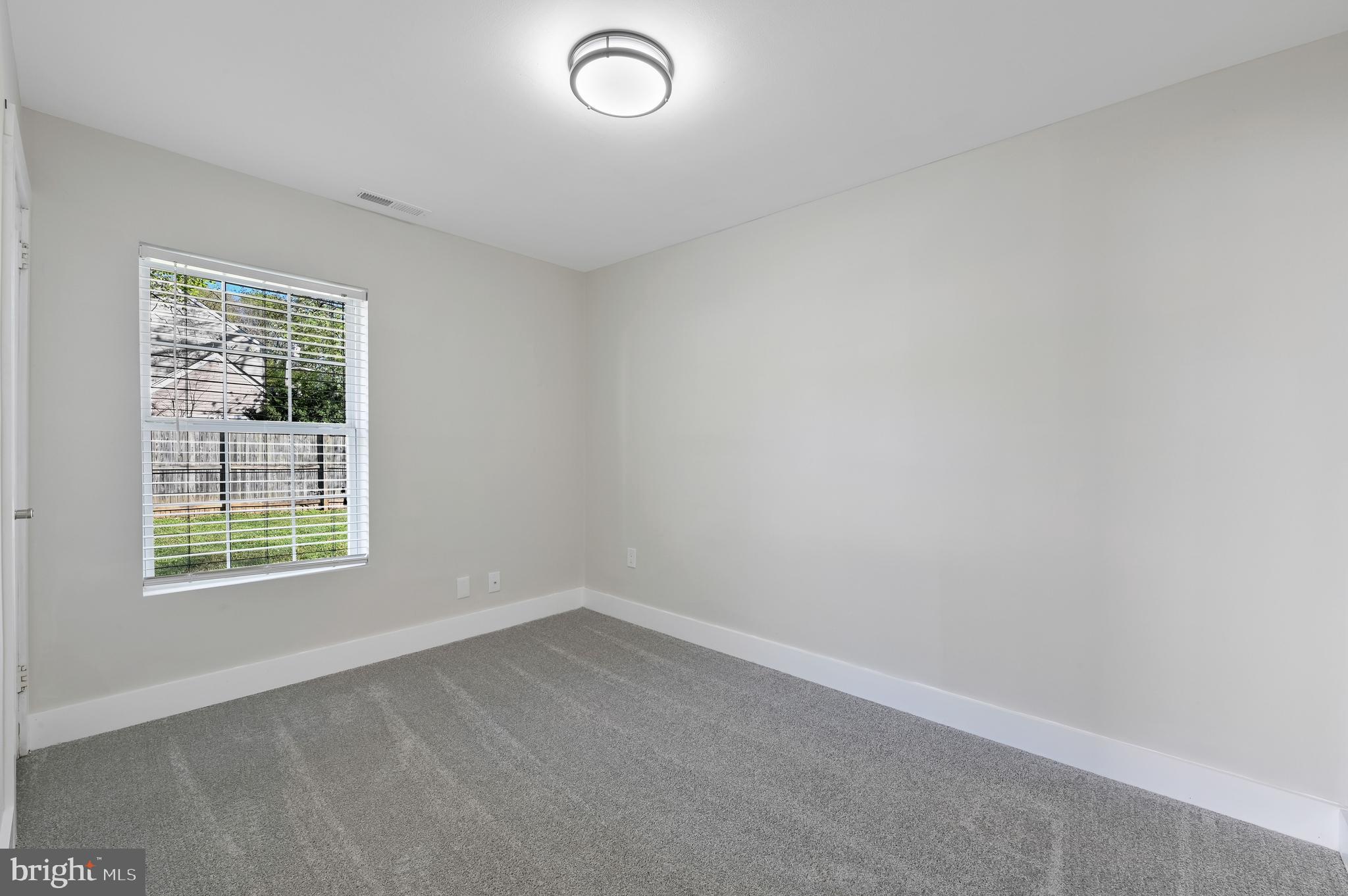 SELBY ON THE BAY - Residential