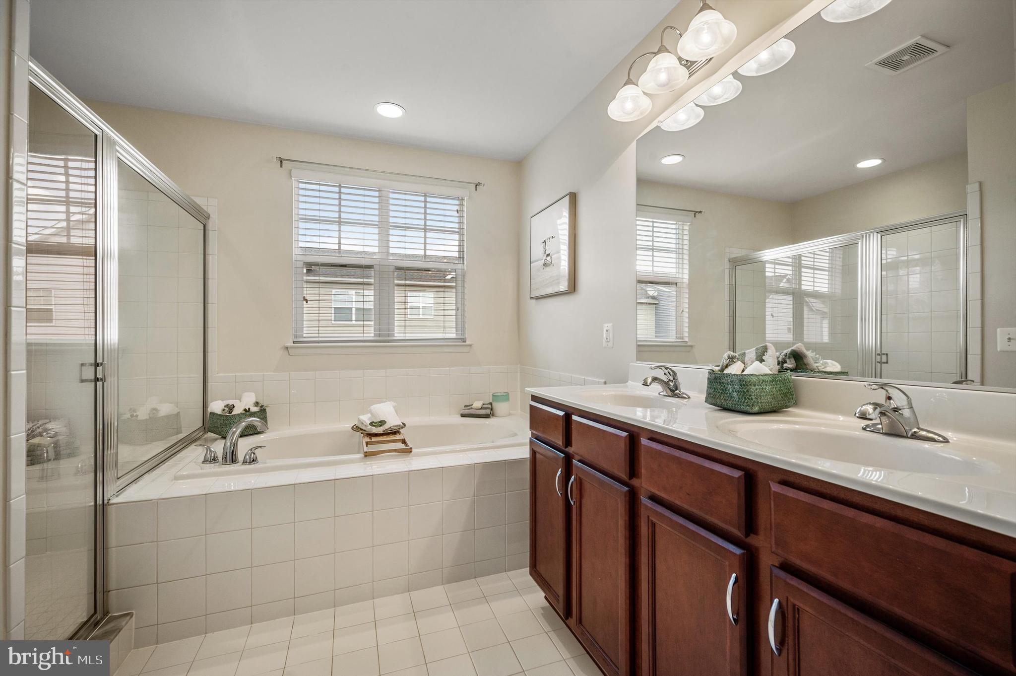 SNOWDEN BRIDGE - Residential