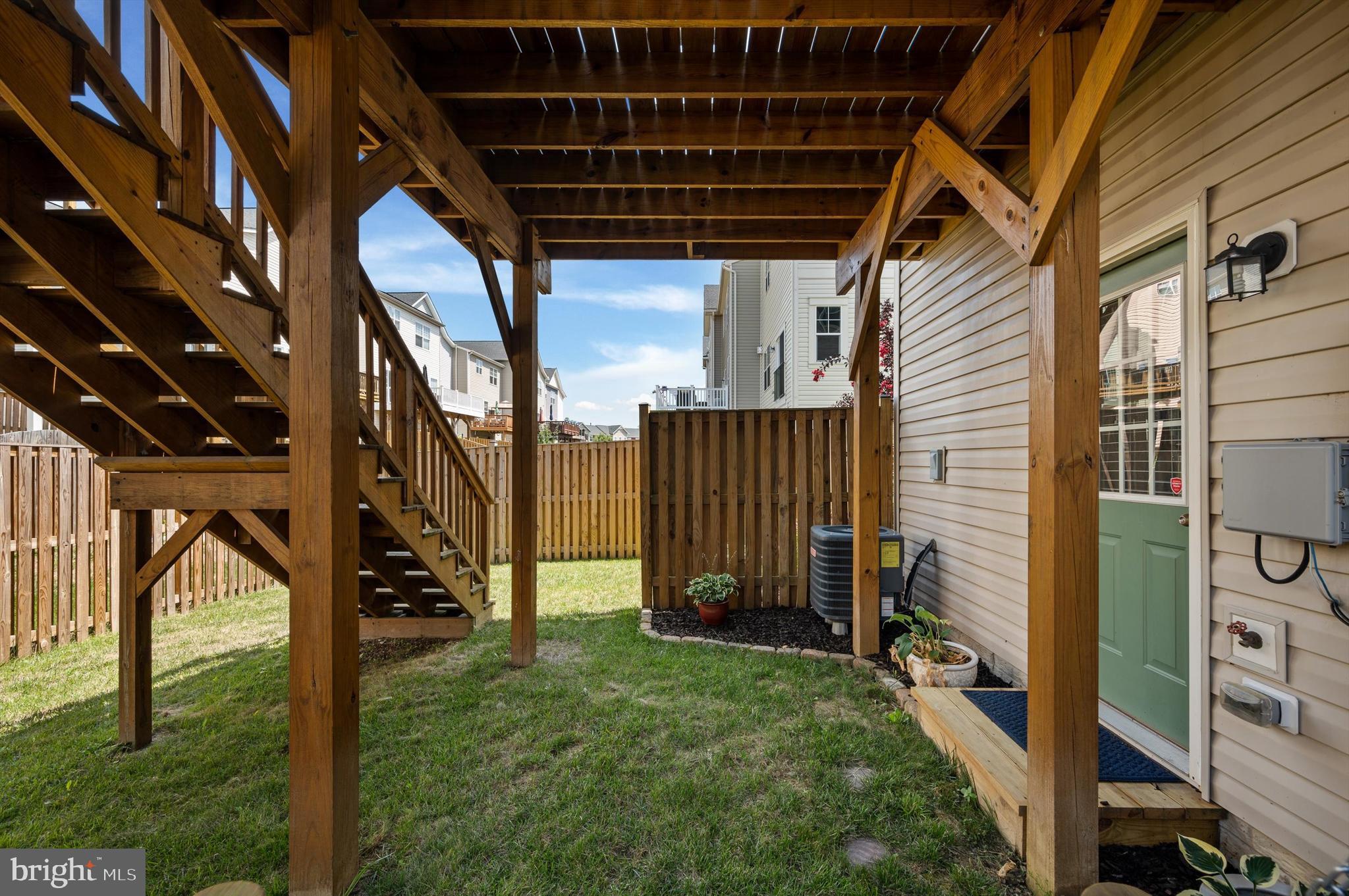 SNOWDEN BRIDGE - Residential