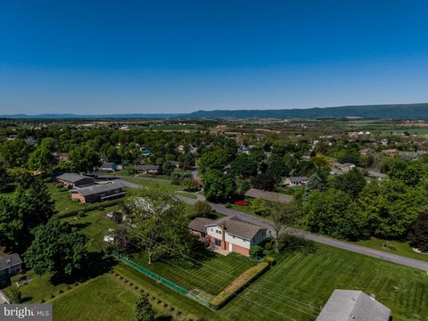 Tiny photo for 17 Kensington Dr, CHAMBERSBURG, PA 17201 (MLS # PAFL2034844)