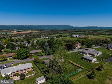 Tiny photo for 17 Kensington Dr, CHAMBERSBURG, PA 17201 (MLS # PAFL2034844)