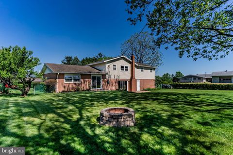 Tiny photo for 17 Kensington Dr, CHAMBERSBURG, PA 17201 (MLS # PAFL2034844)