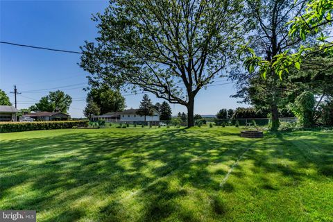 Tiny photo for 17 Kensington Dr, CHAMBERSBURG, PA 17201 (MLS # PAFL2034844)