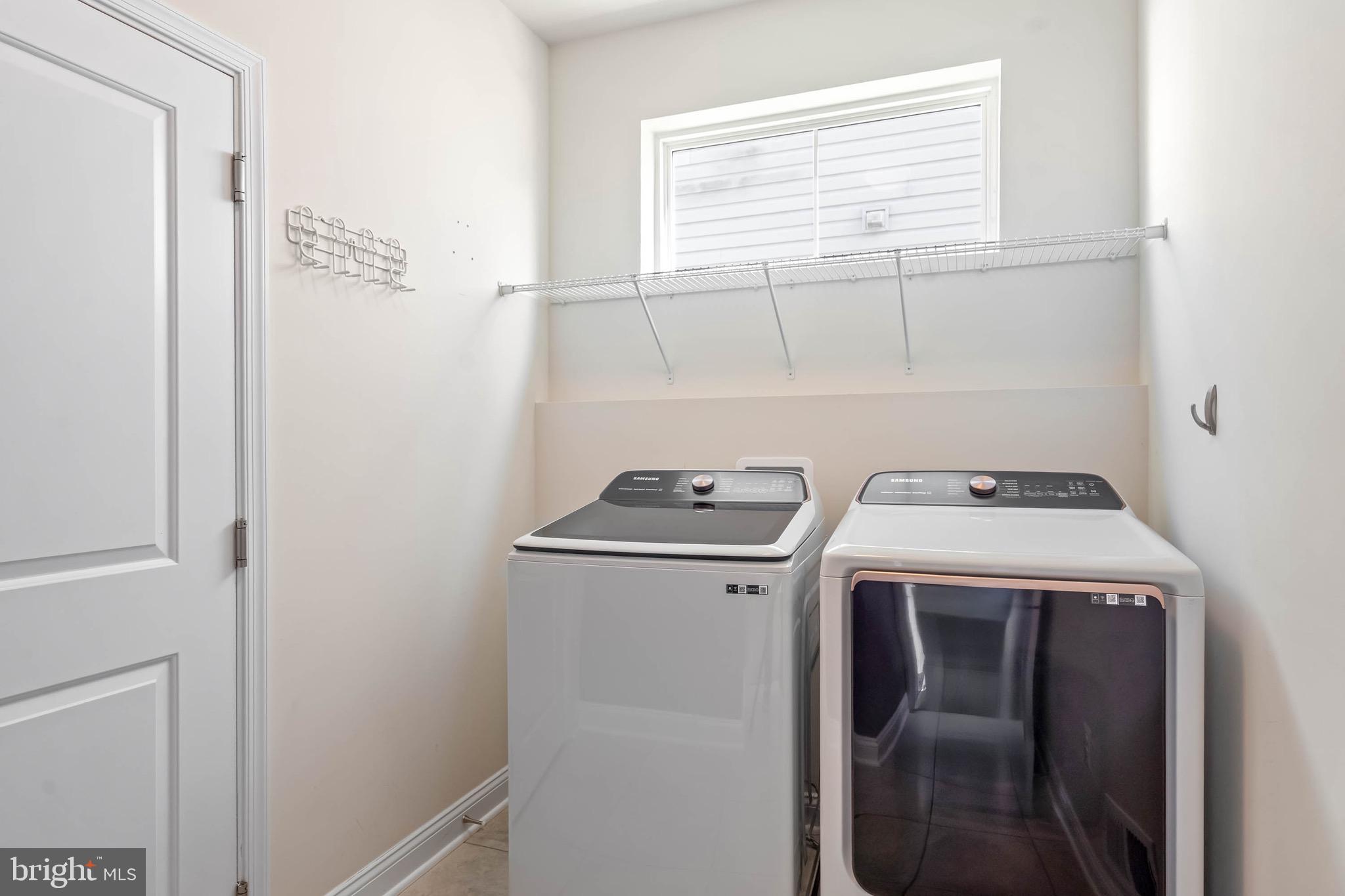 PLANTATION LAKES - Residential