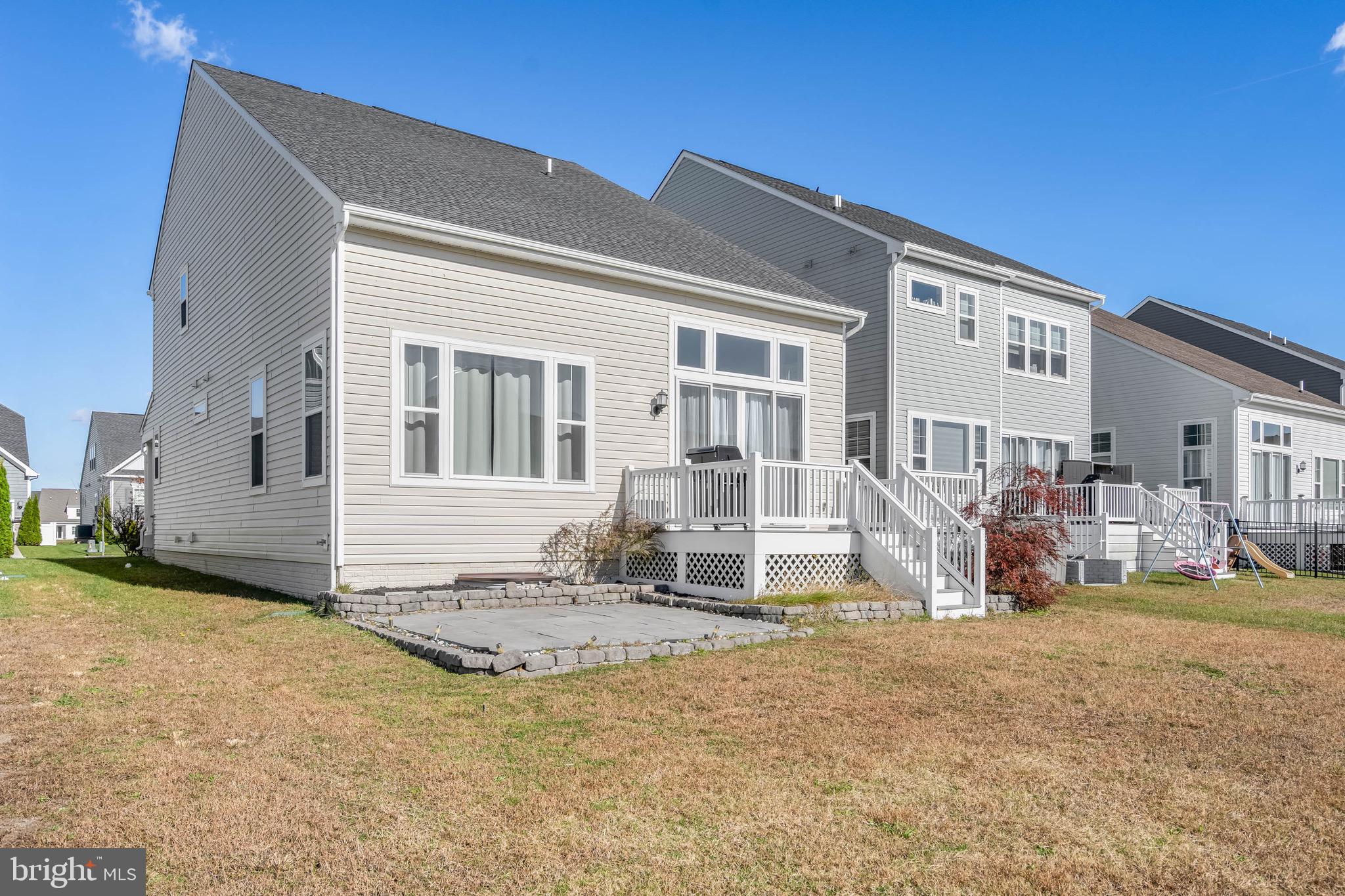 PLANTATION LAKES - Residential