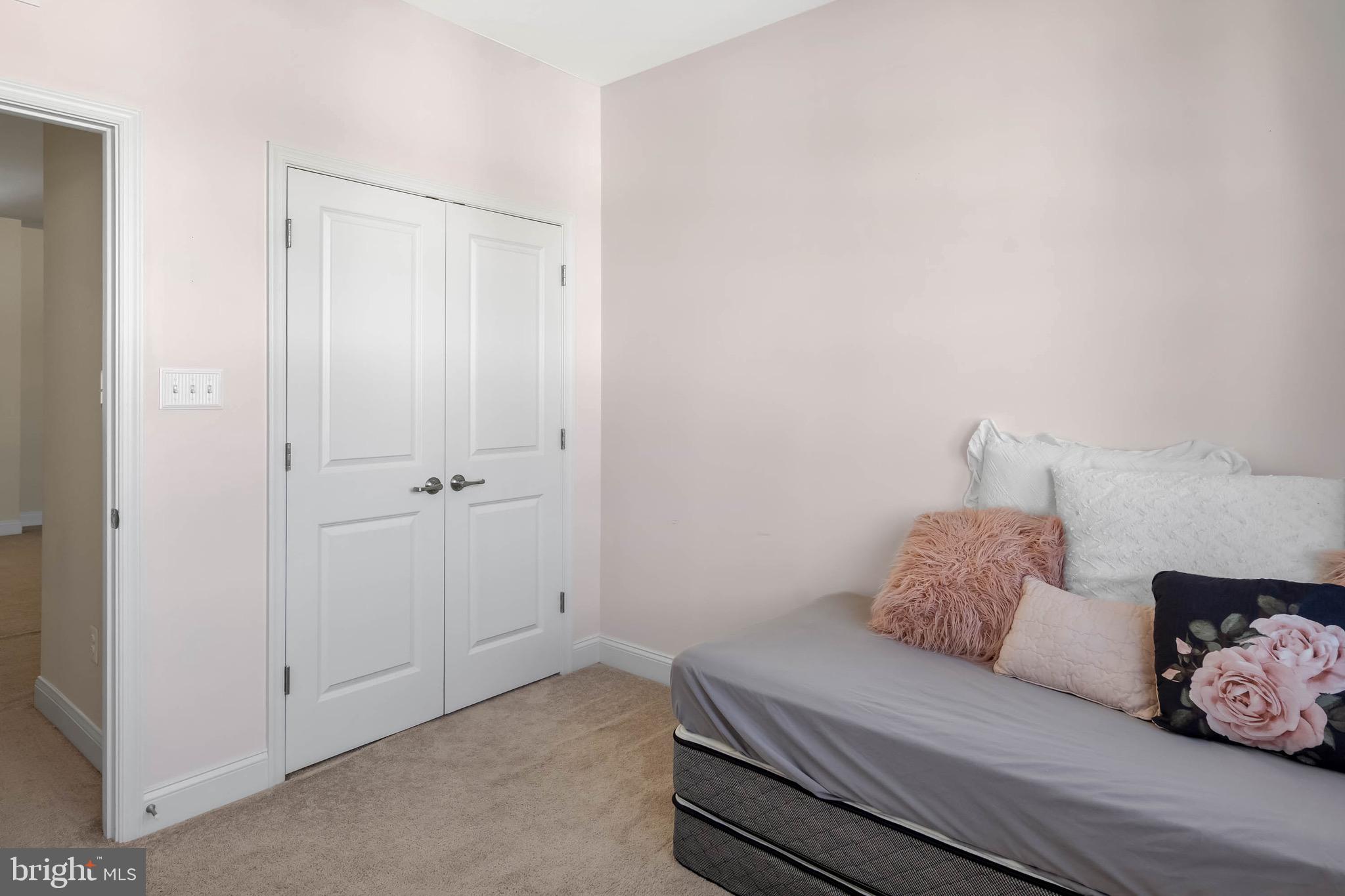 PLANTATION LAKES - Residential