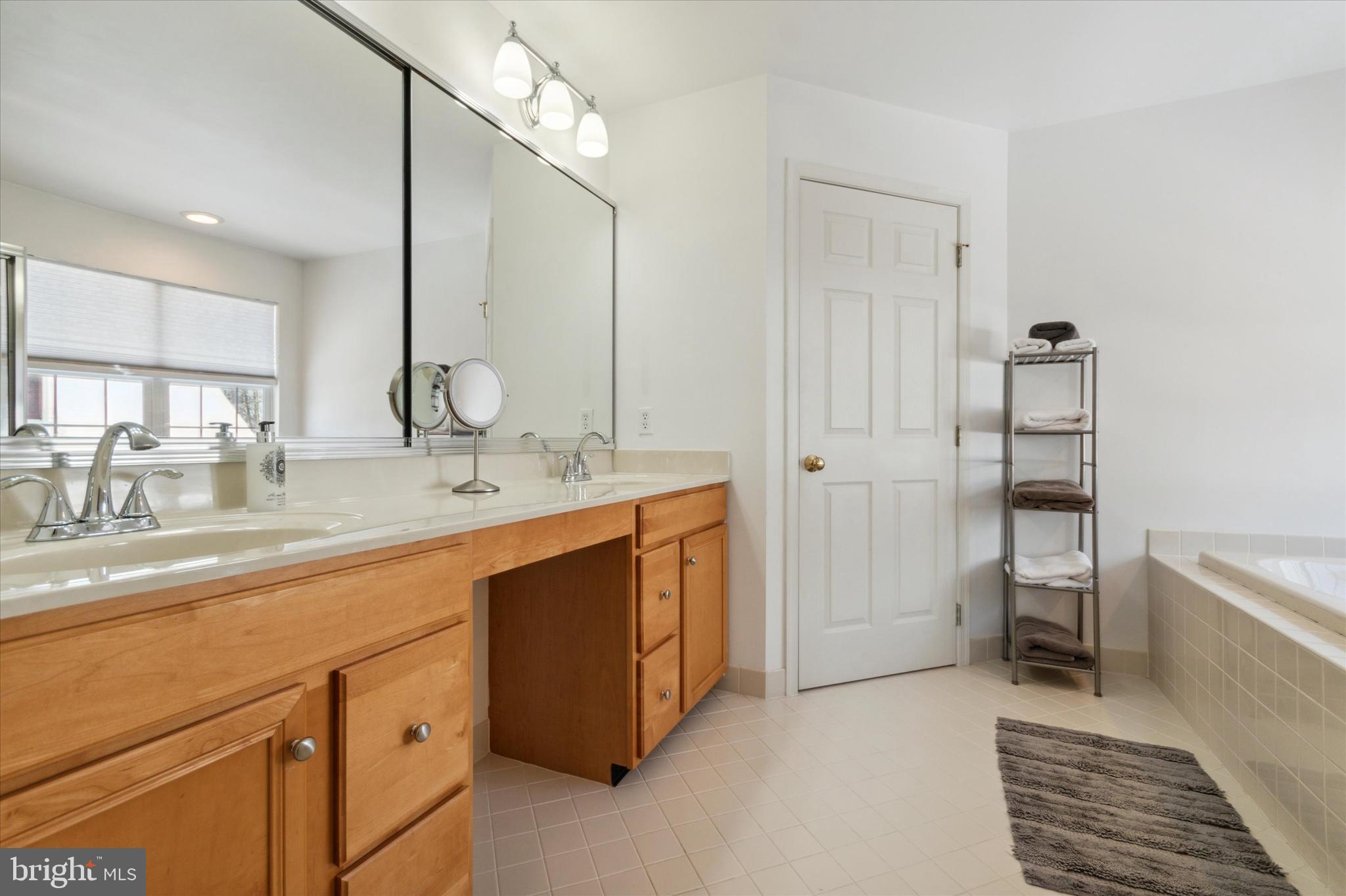 WHITELAND WOODS - Residential