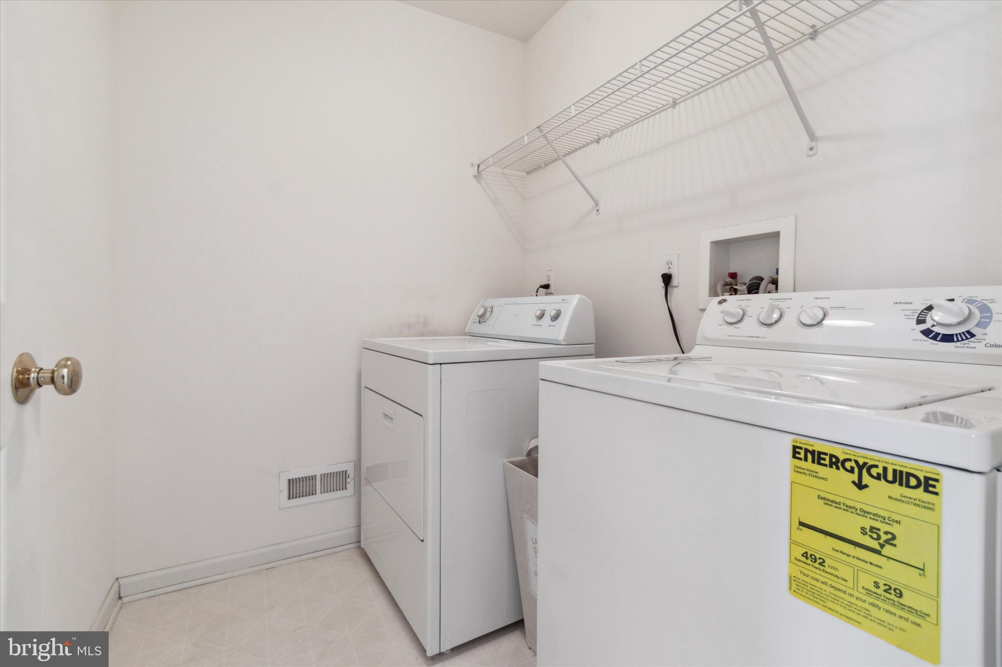 WHITELAND WOODS - Residential